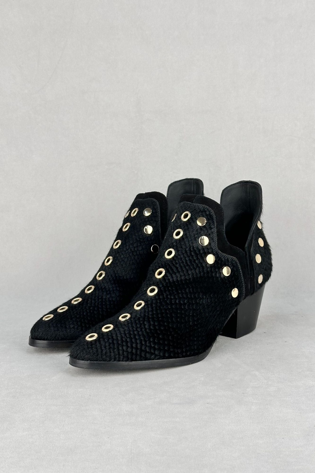 PUNKY SPECIAL EDITION POTRO