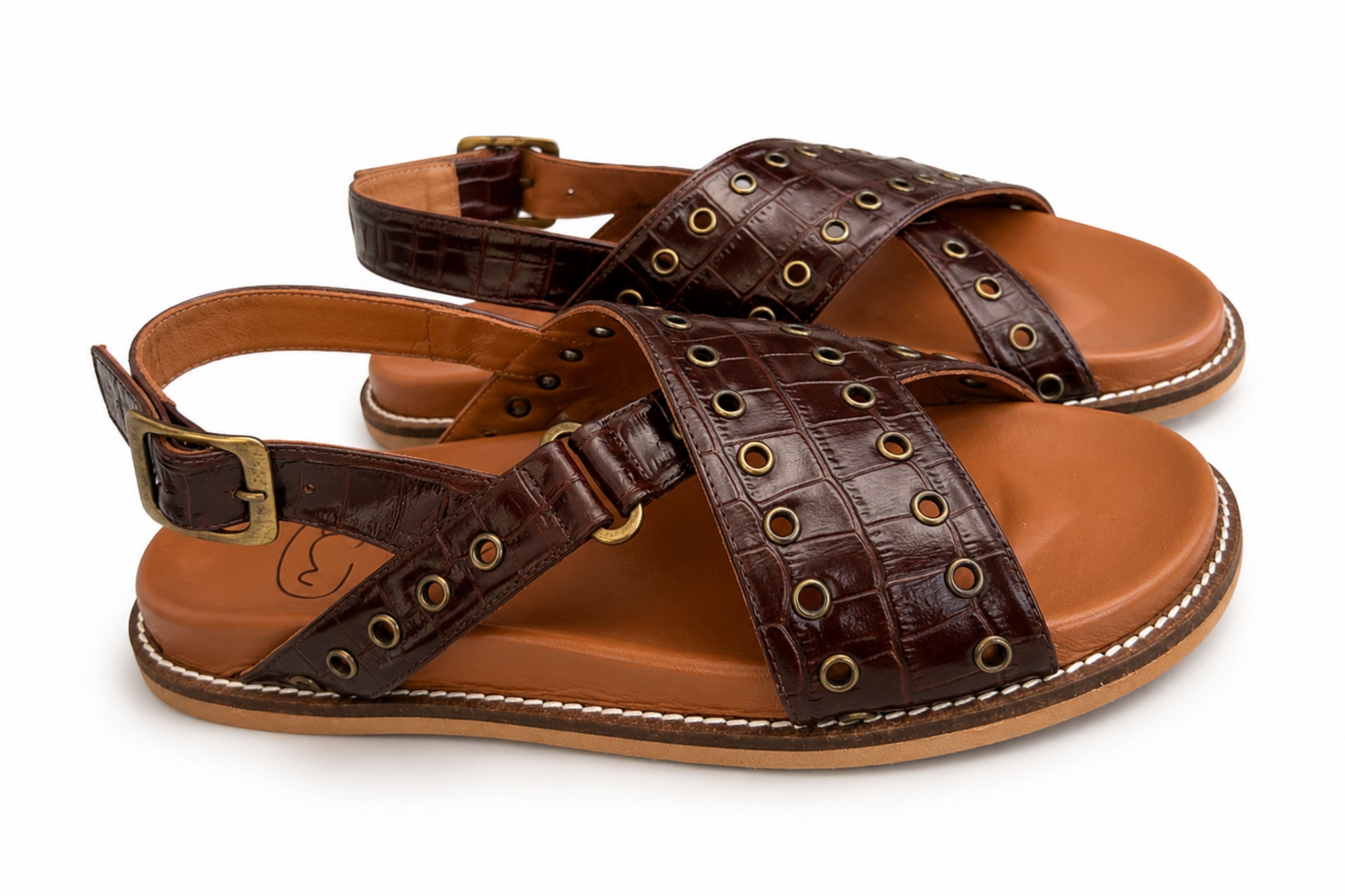 SANDALIA COCO CHOCO TACHAS SS