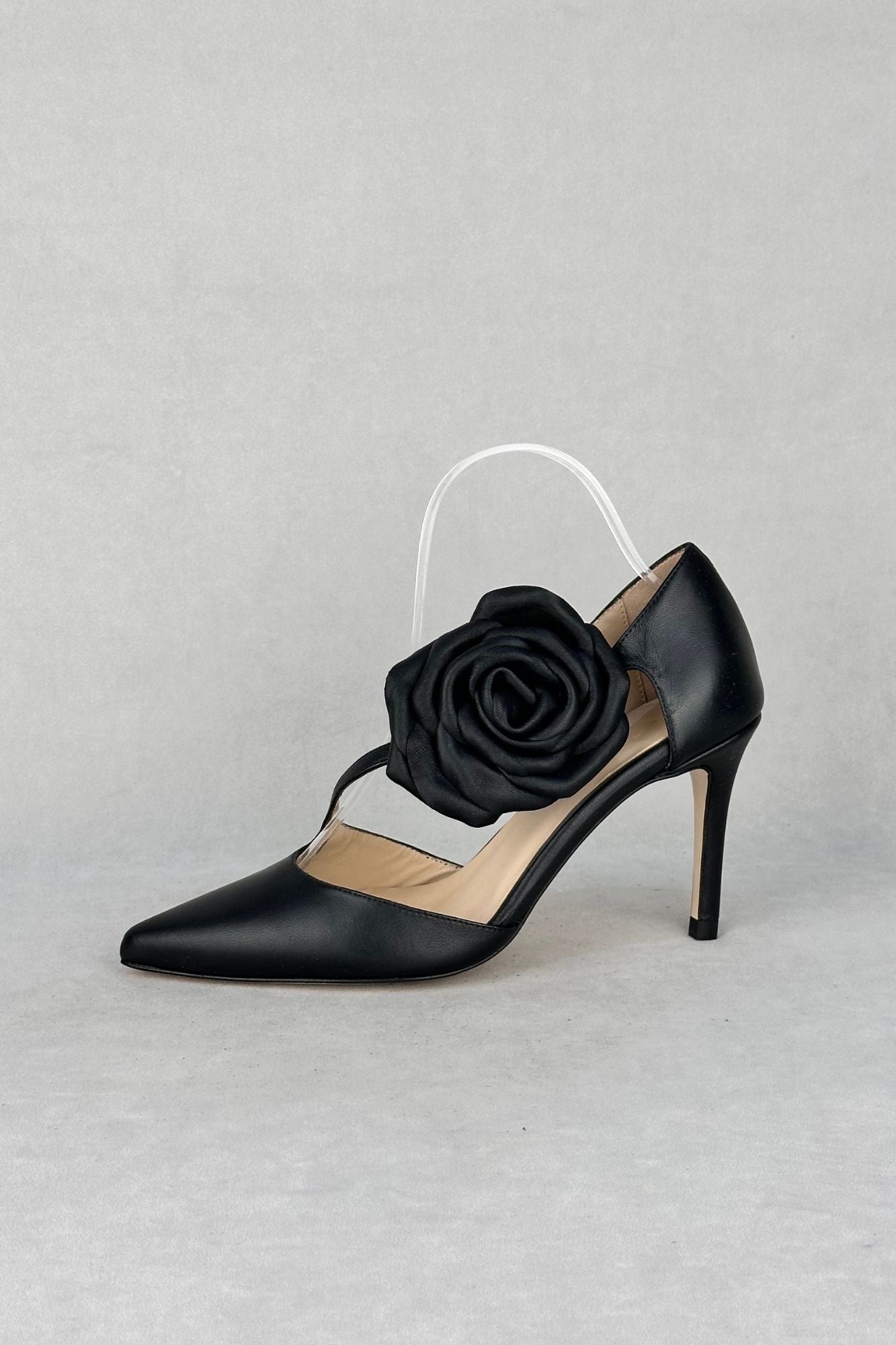 SALON CRUZADO FLOR NEGRO