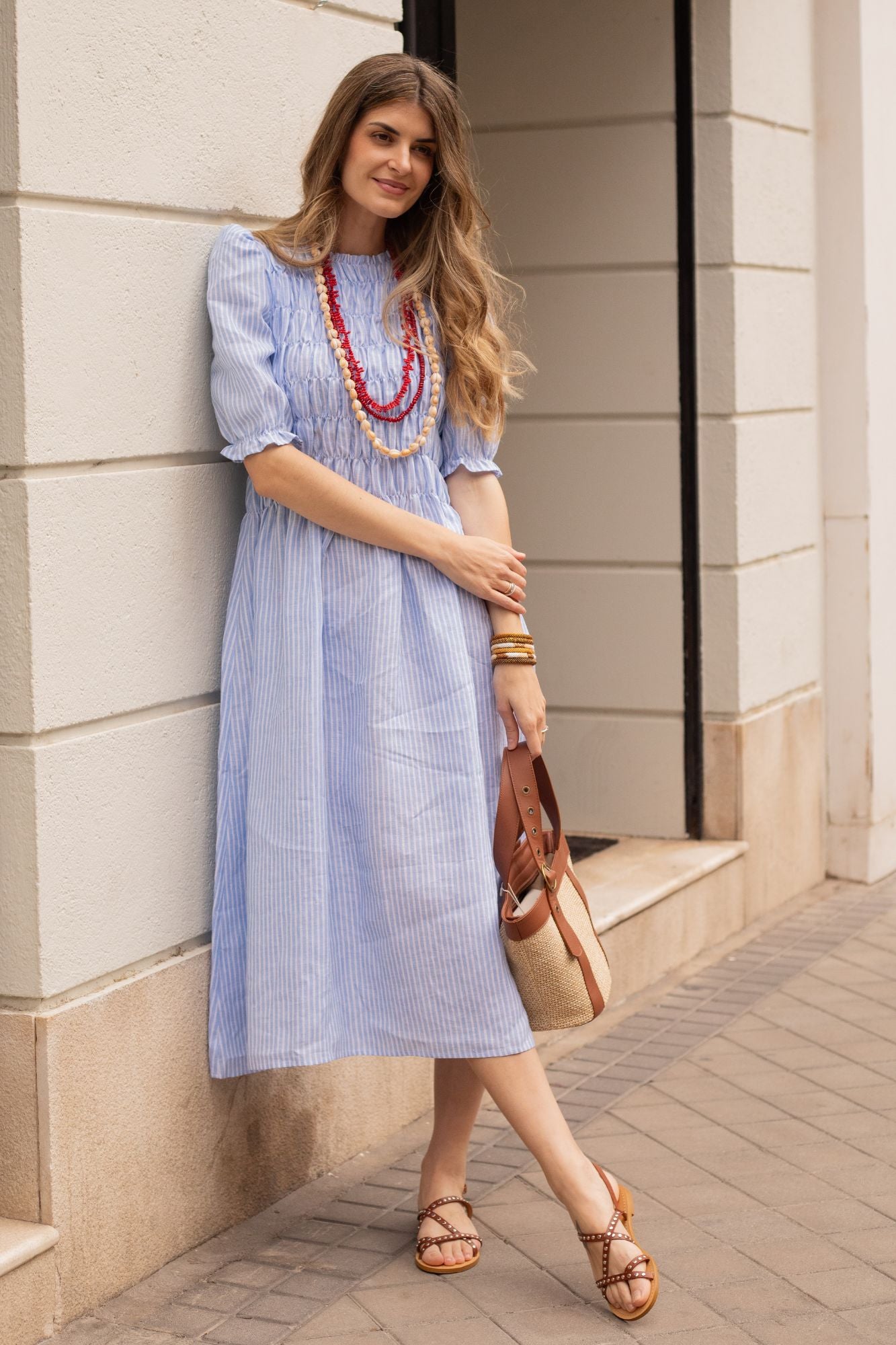 ROBE EN LIN À RAYURES BLEUES