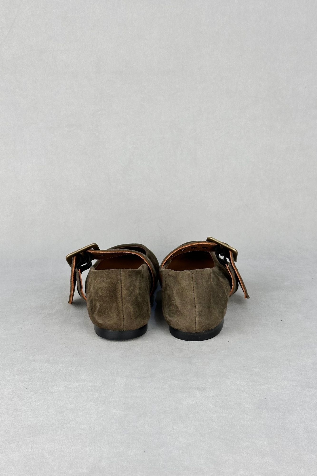 BAILARINA ROCK ANTE KAKI