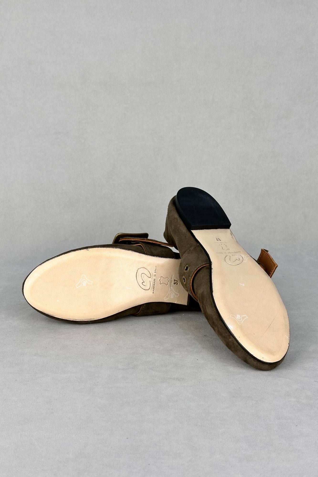 BAILARINA ROCK ANTE KAKI