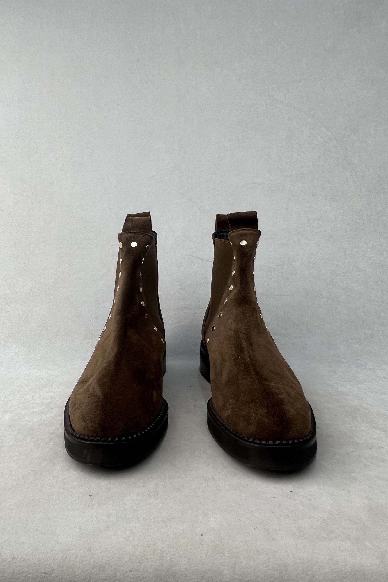 TAUPE CHELSEA BOOT