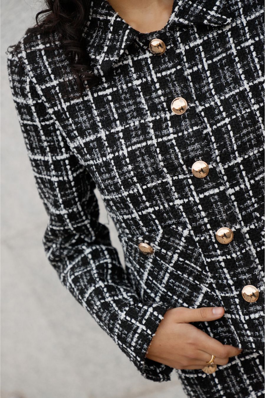 CHAQUETA TWEED NEGRA