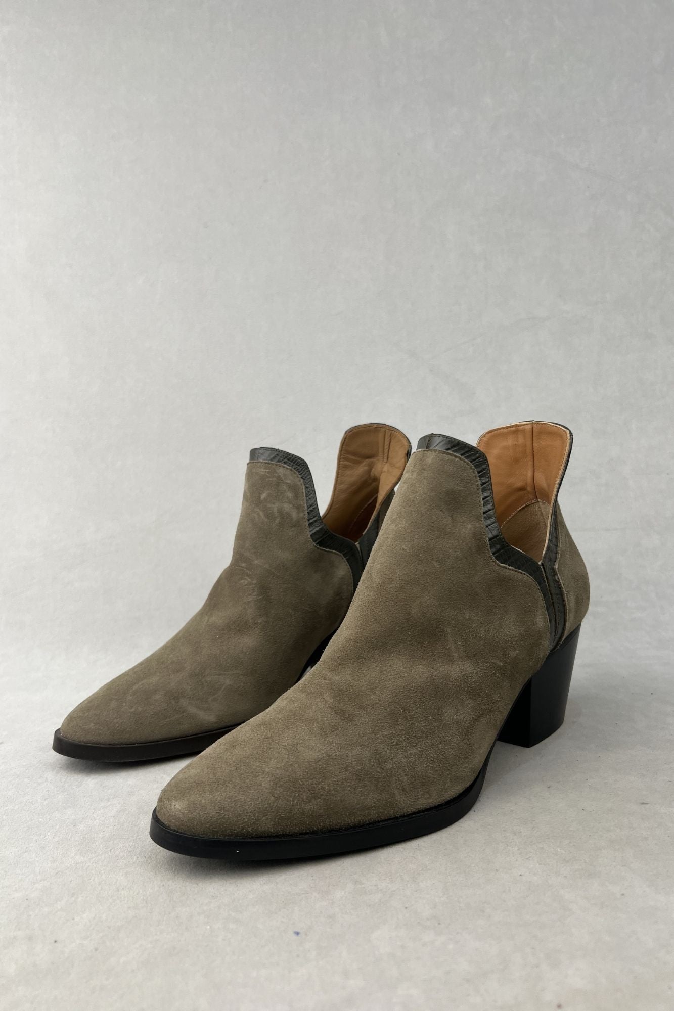 FRIDA ESPECIAL EDITION ANTE KAKI