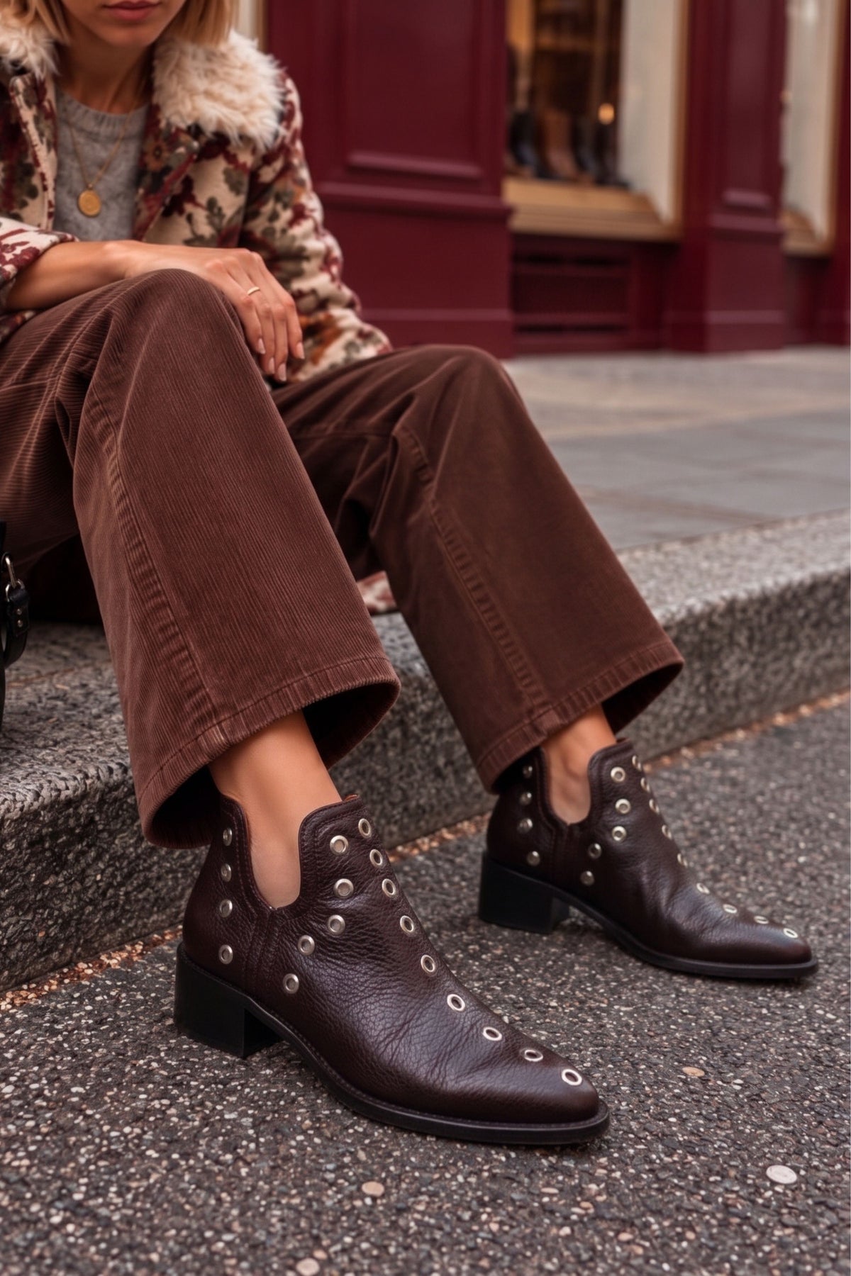 PUNKY BOOTS CHOCOLATE TACHAS PLATA 4CM