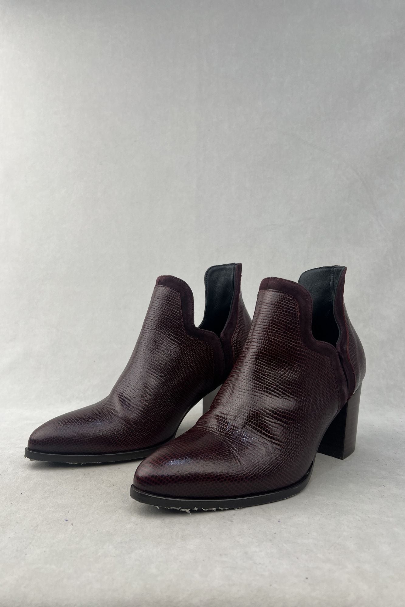 FRIDA TEJUS BURDEOS 1