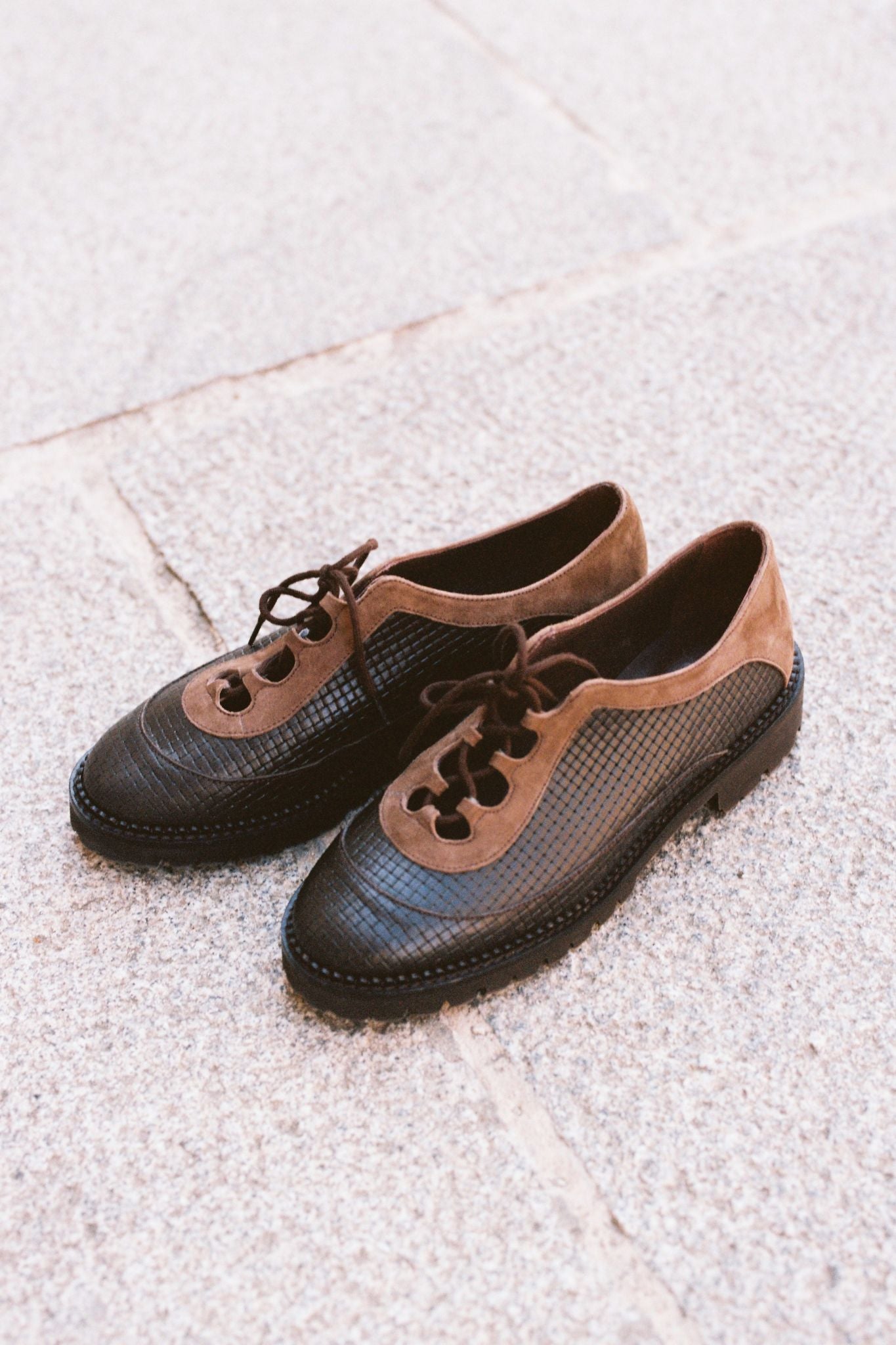 ALVARO SHOES CHOCOLATE