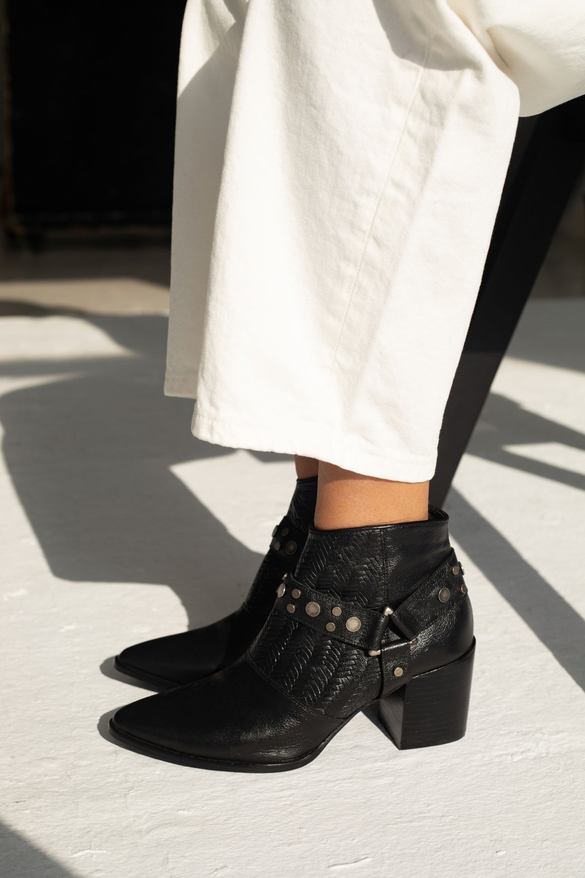 PETRA BOOTS NEGRAS 7CM