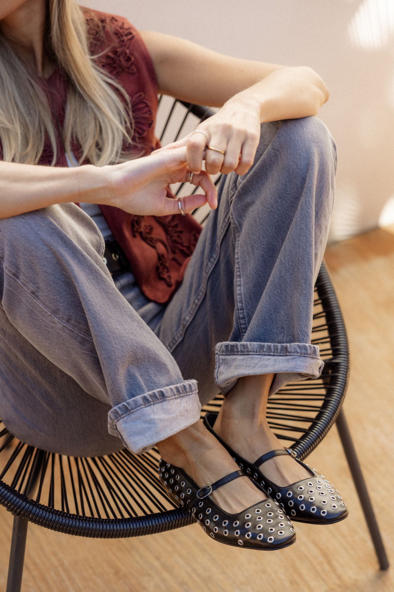 BAILARINA PIEL NEGRA TACHAS PLATA