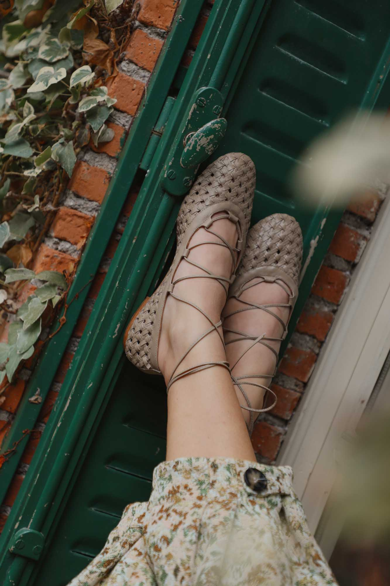 SIENNA TAUPE WOVEN BALLET FLAT 1CM