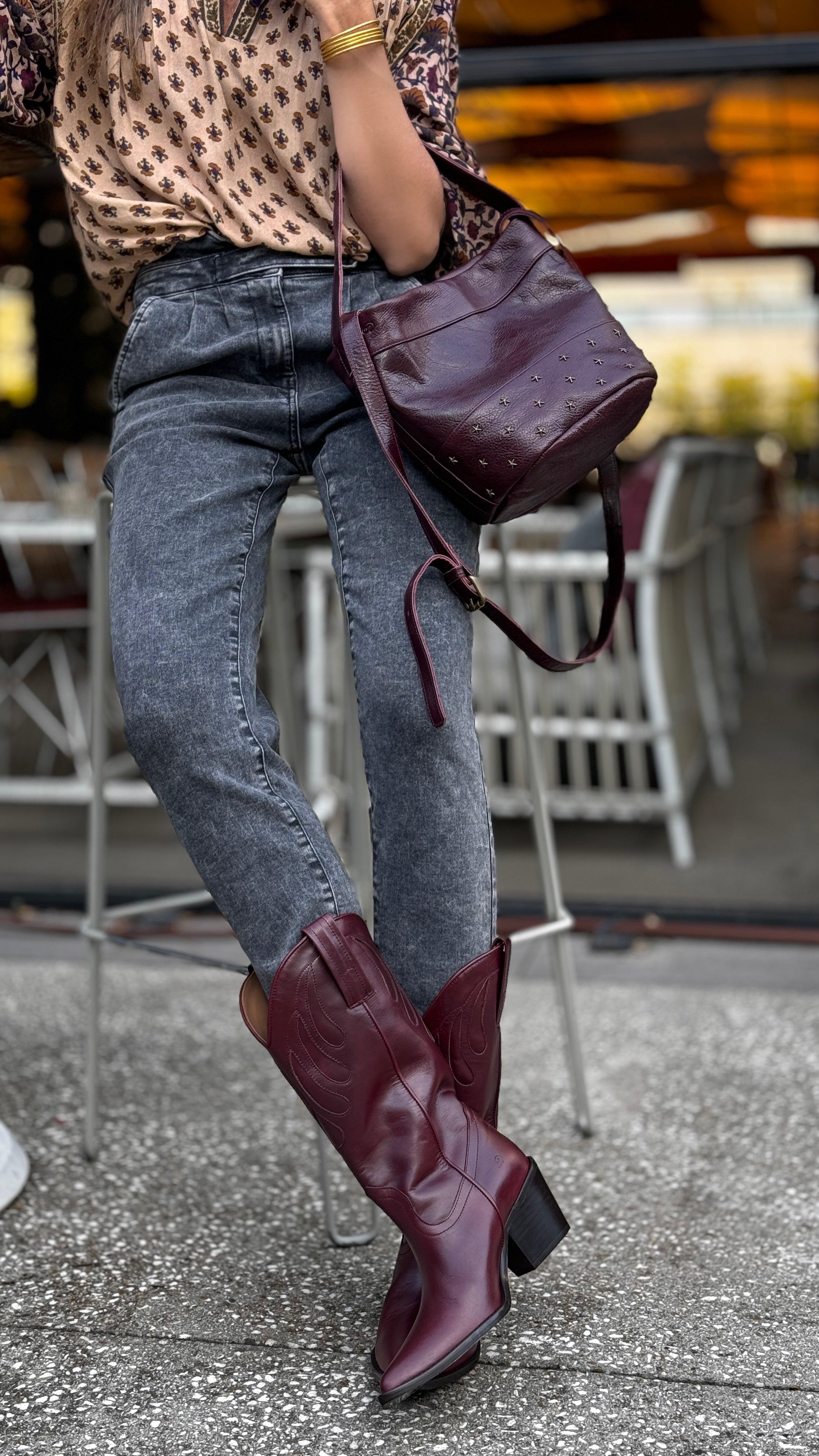 BURGUNDY MINI BUCKET BAG