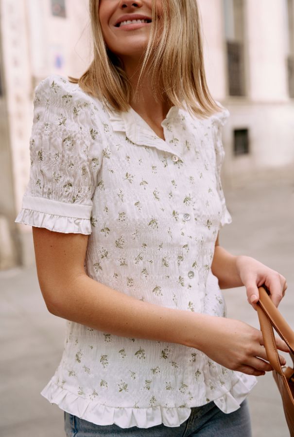 BLUSA EMILIE FLORES BLANCA