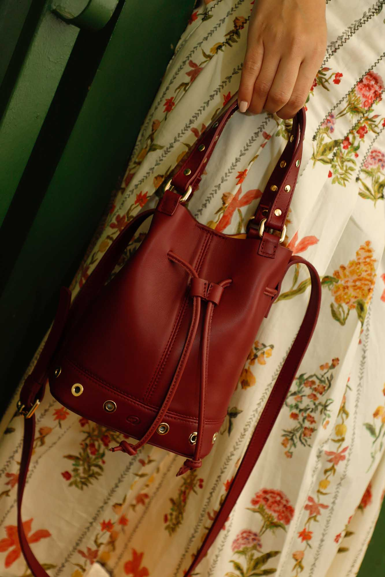 BOLSO MINI BOMBONERA MORA