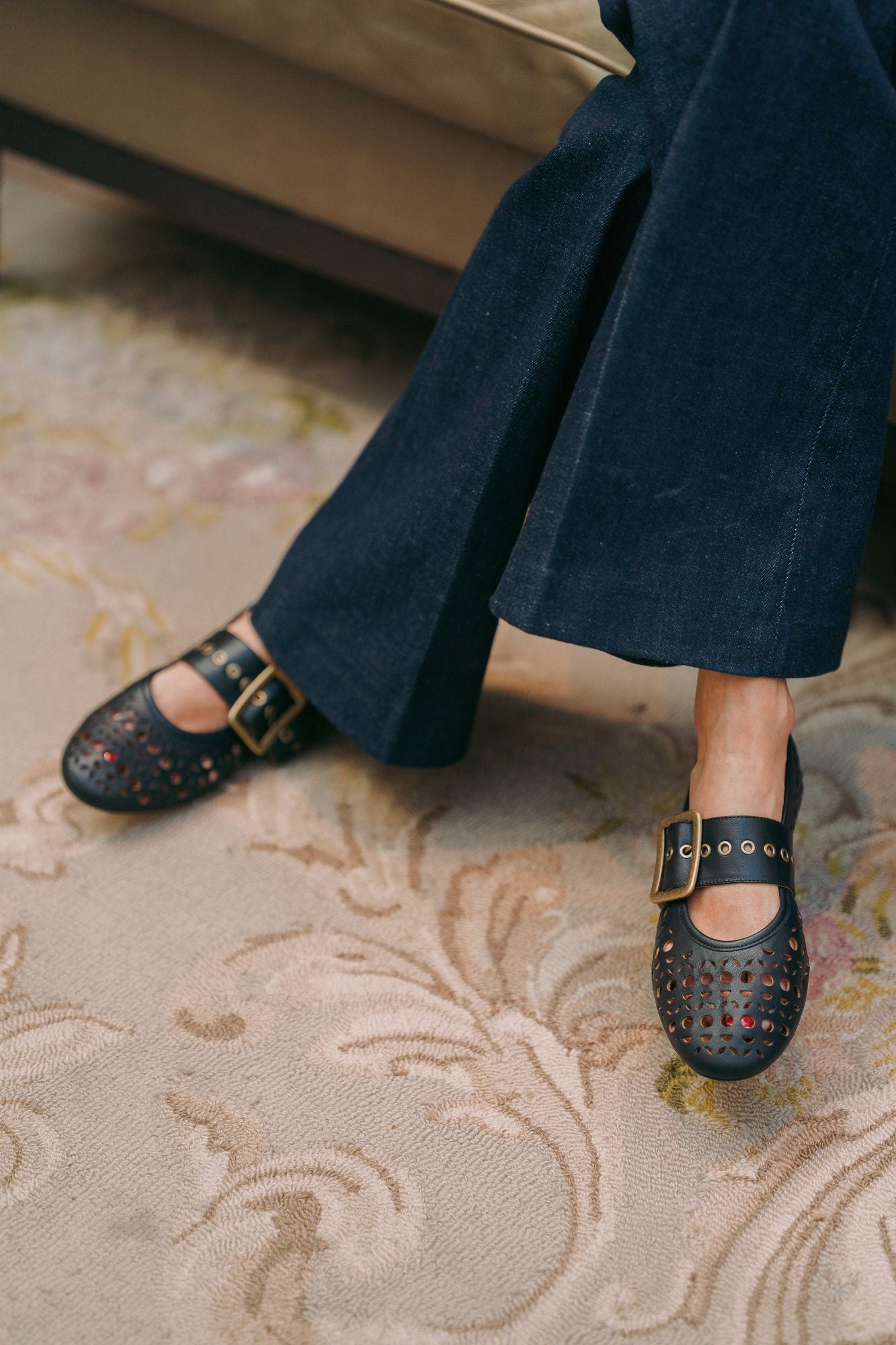OPENWORK BALLERINAS WITH BUCKLE - ROCK BLACK