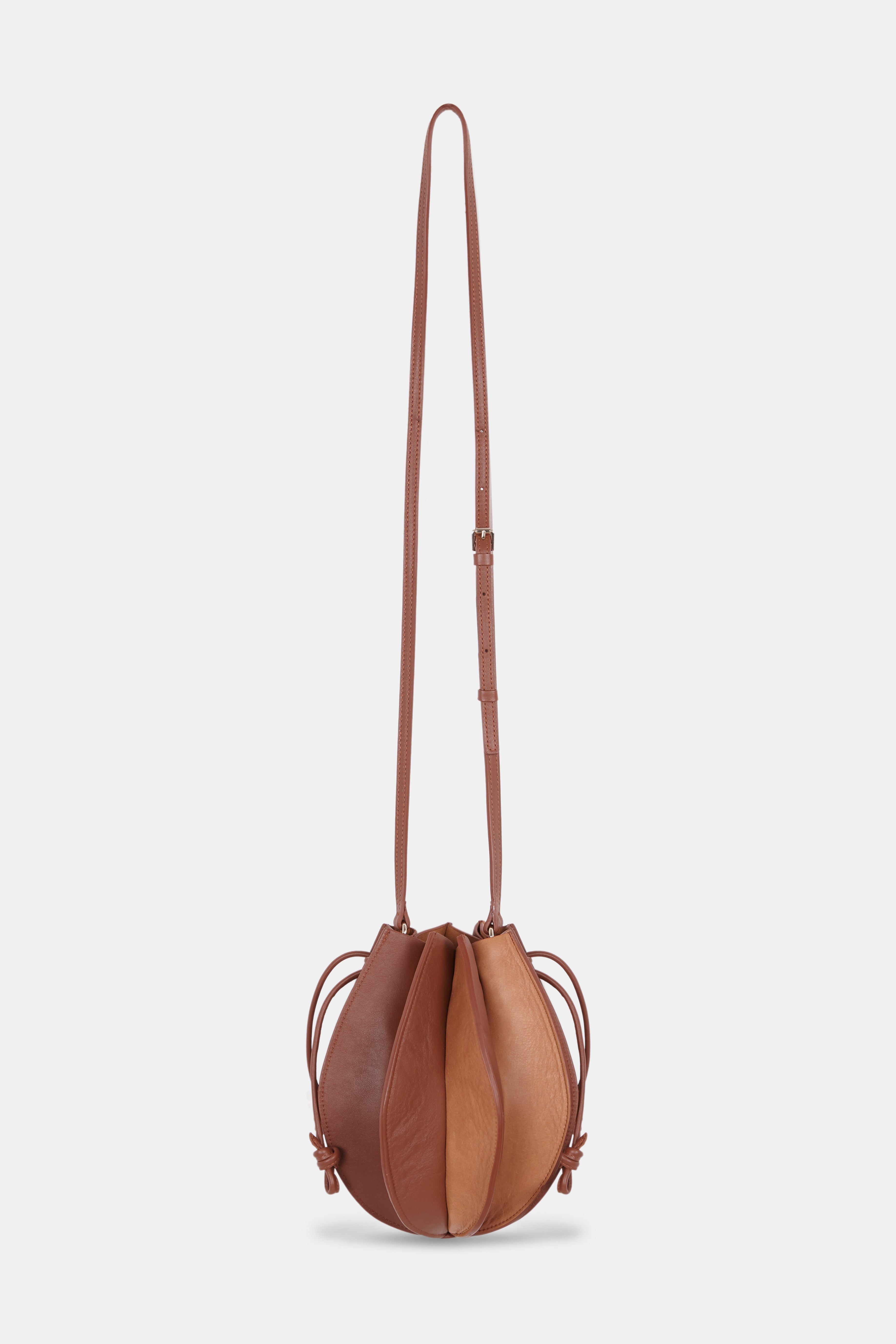 BOLSO DINSUM COMBINADO CUERO