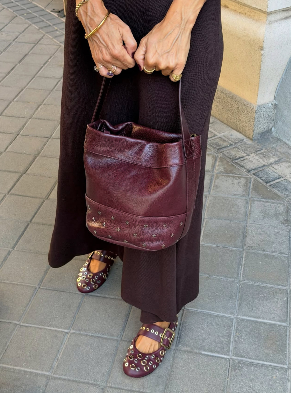 BOLSO BUCKET MINI BURDEOS
