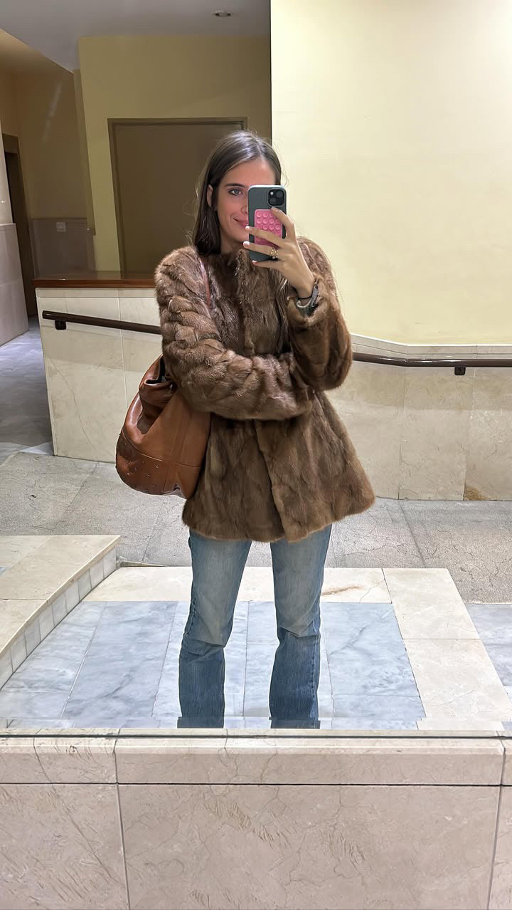 LEATHER BUCKET BAG