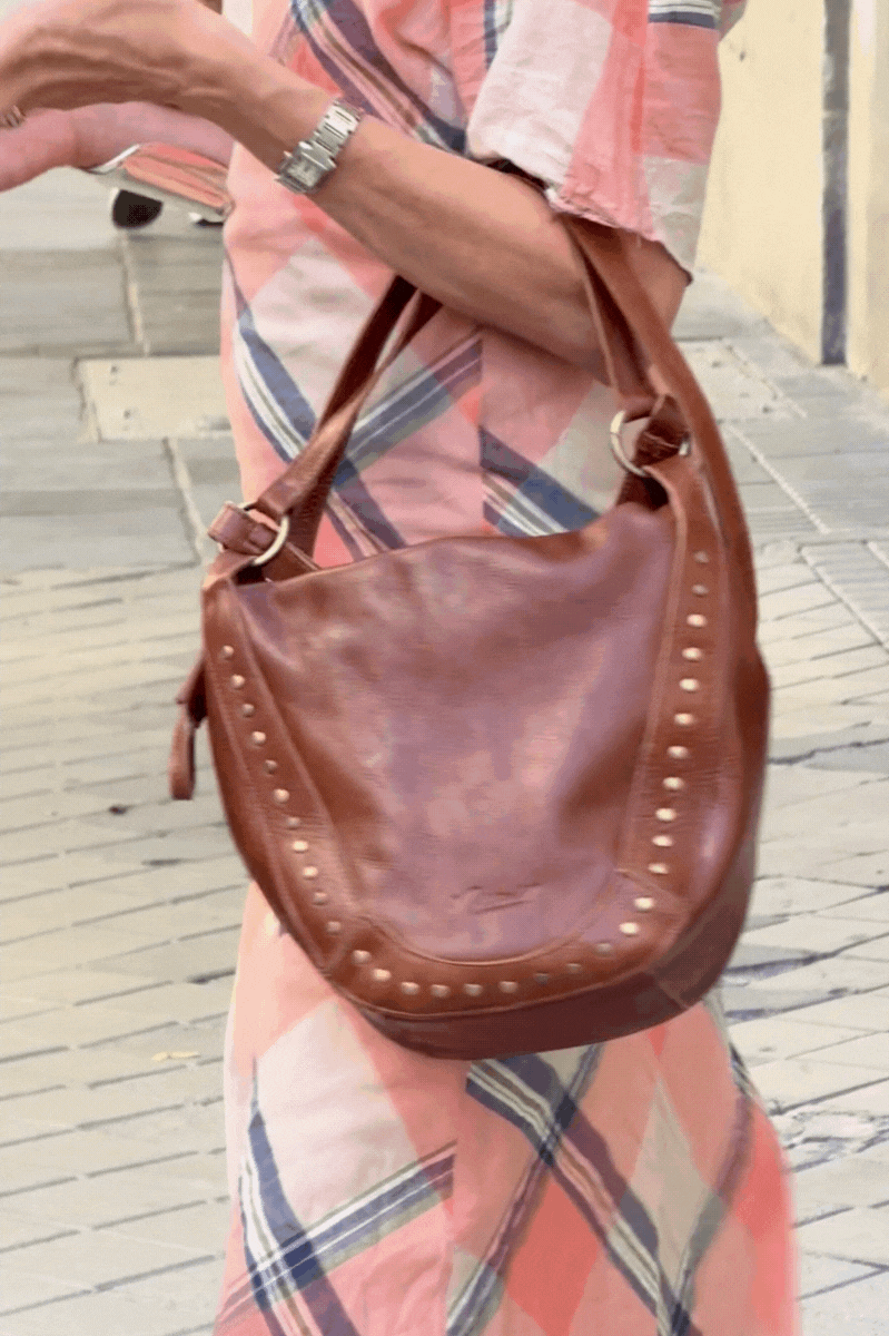 BOLSO HOBBO CUERO