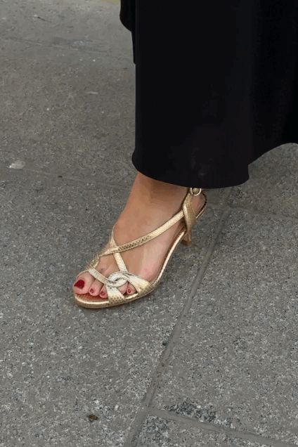 SANDALIA GADEA PETIT GRABADO ORO 5.5CM