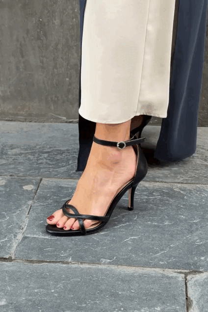 BLACK MEDEA SANDAL 9CM