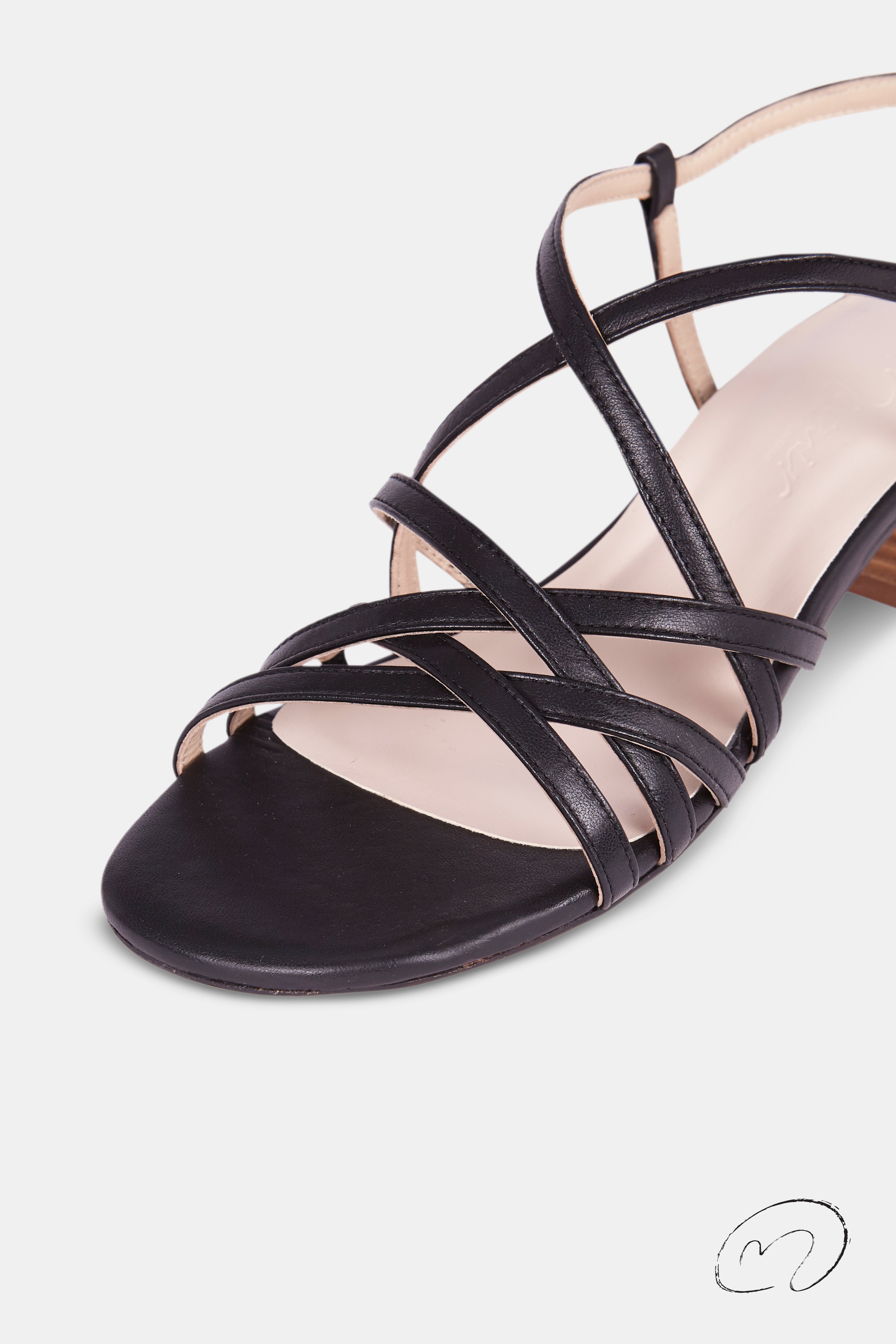 SANDALIA INES NEGRO 4CM