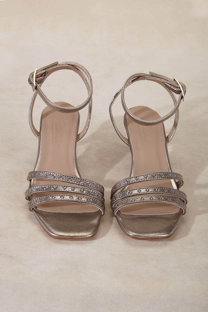 JIMENA SILVER KITTEN SANDAL 5CM