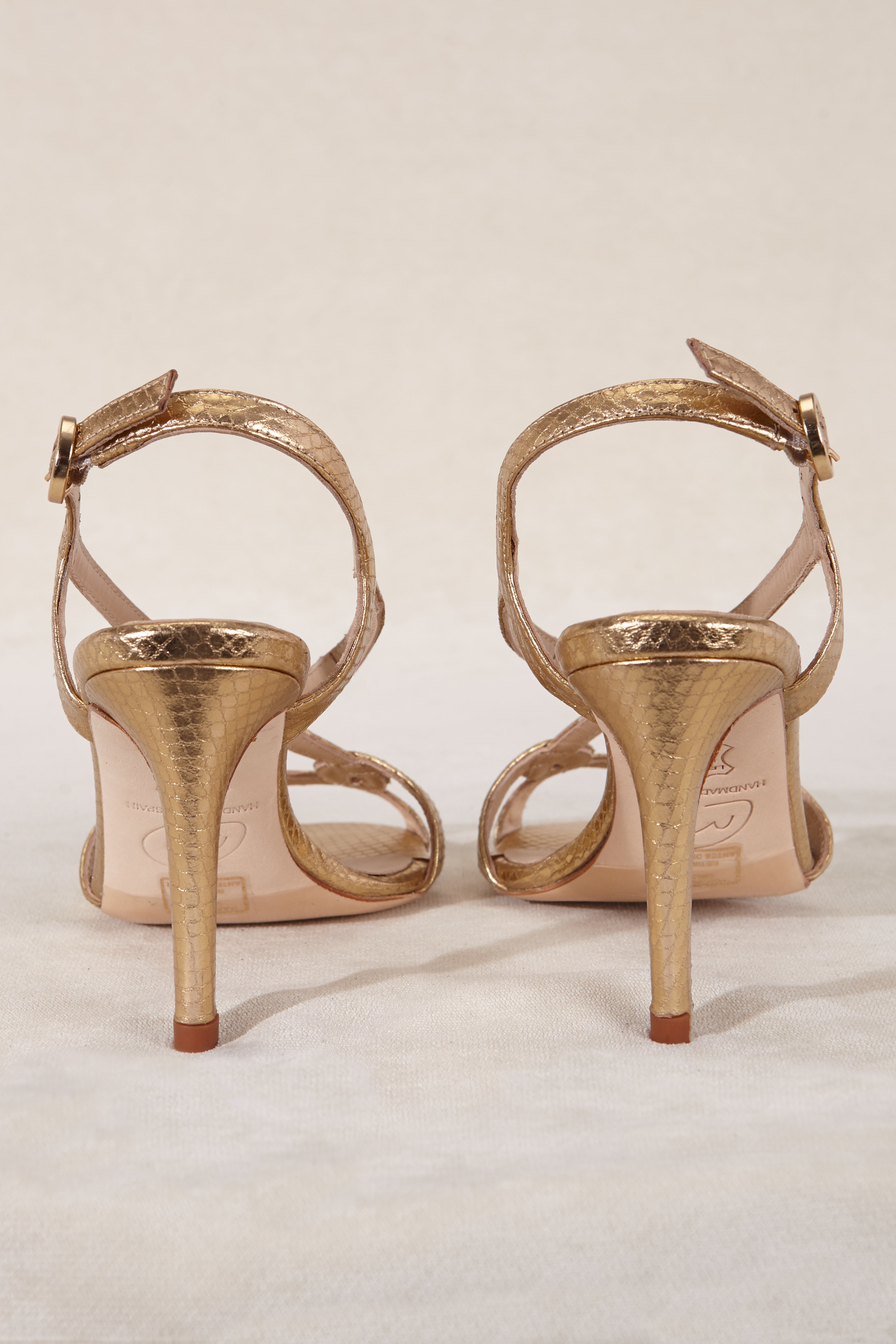 GADEA SANDAL GOLD ENGRAVED 9CM