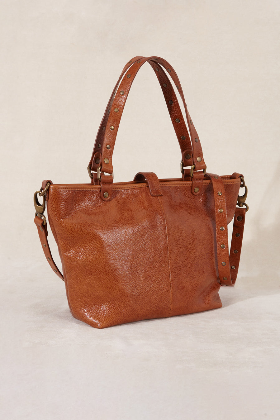 MINI LEATHER CARRYCOT