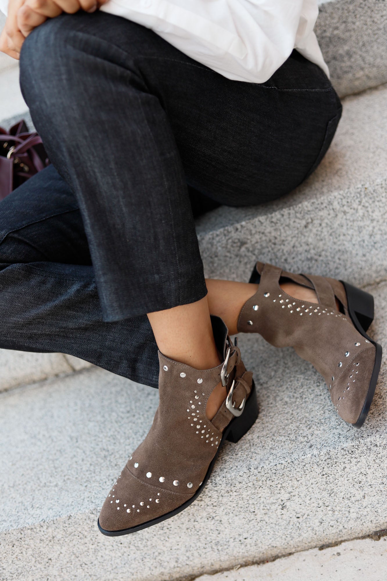 Bottines Alexa en daim taupe 5 cm