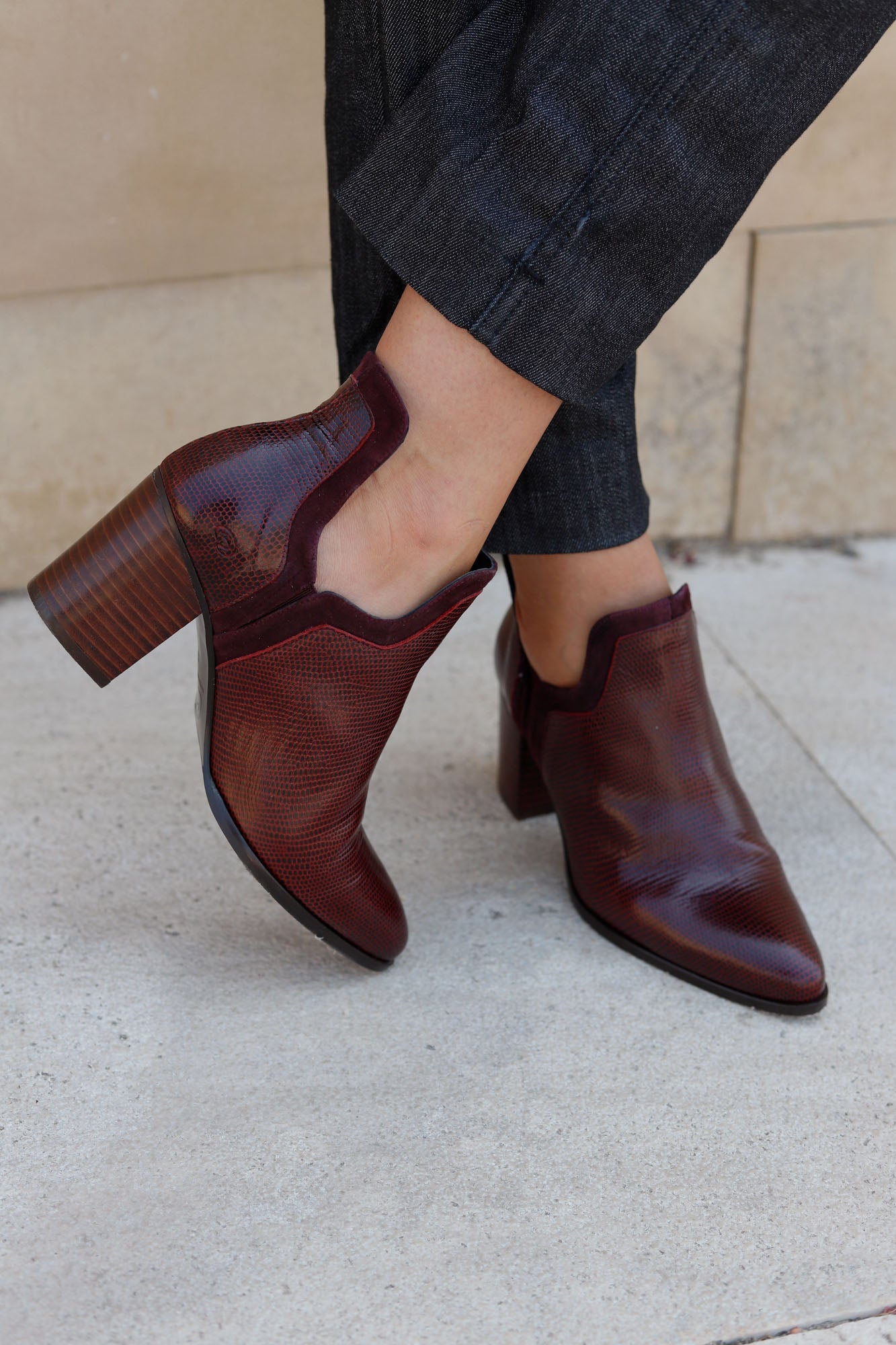 FRIDA TEJUS BURGUNDY HEEL 7CM