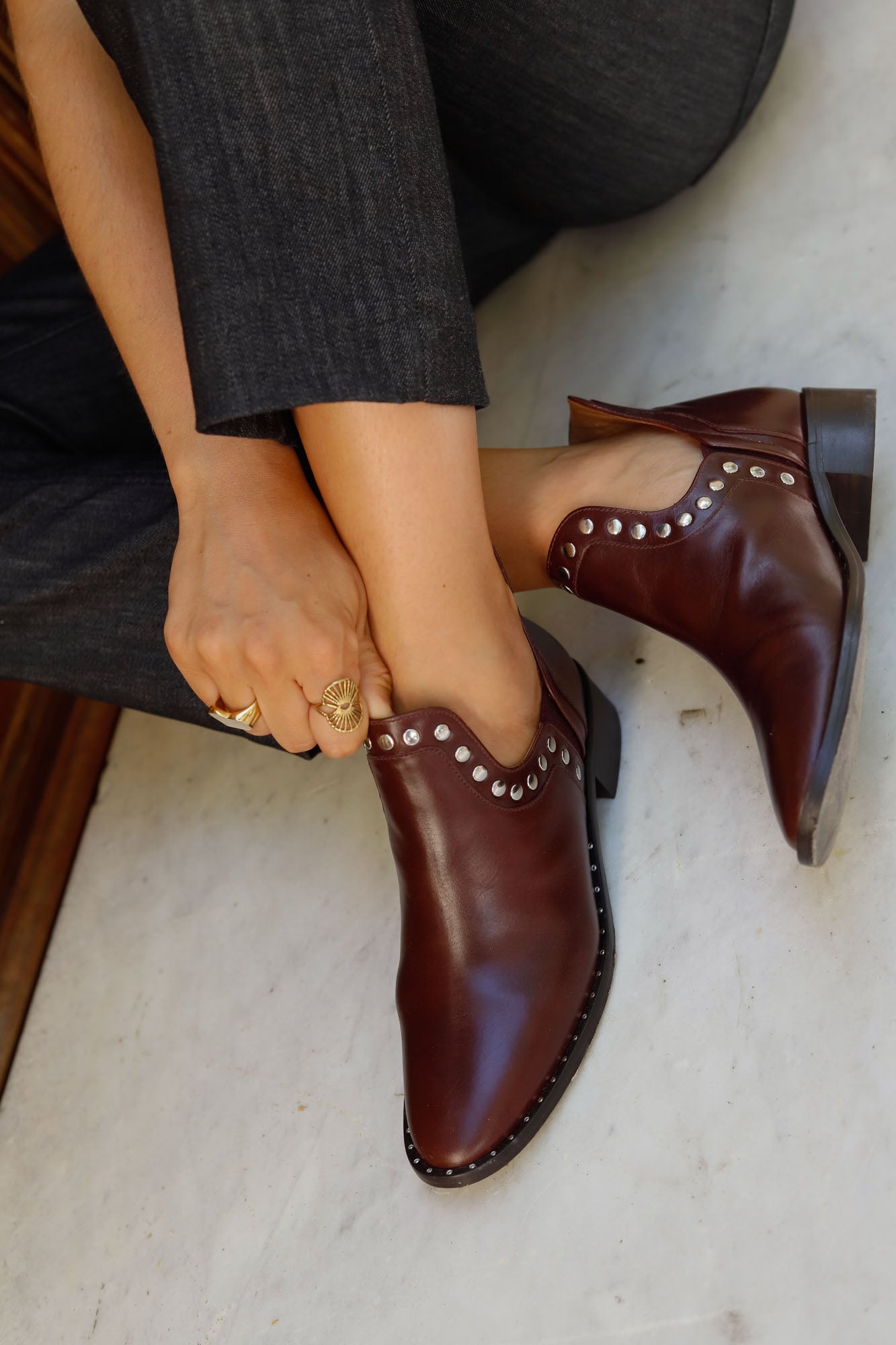 BOTIN SABELA CHOCOLATE 4CM