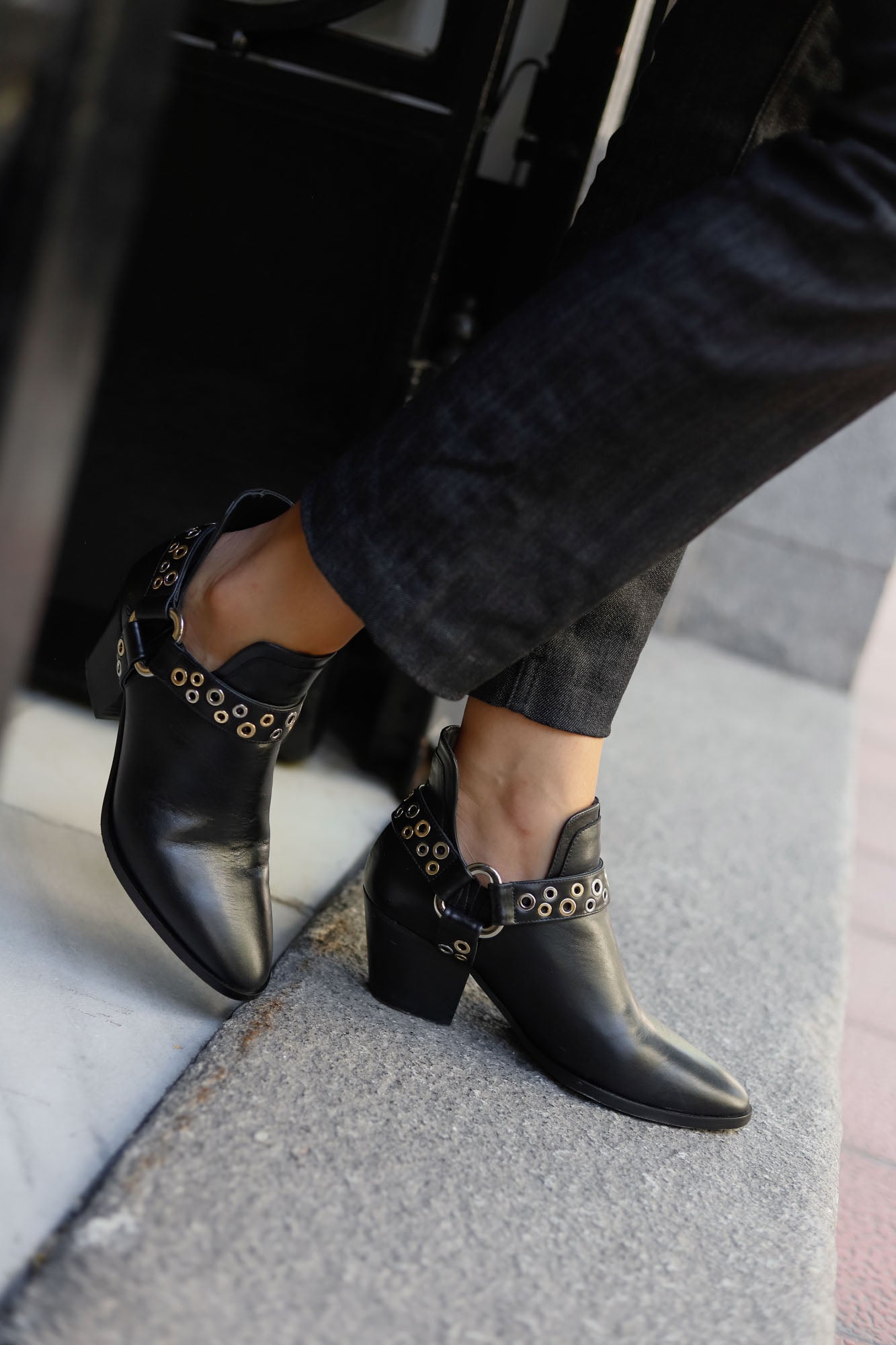 BOTIN ROCK NEGRO 6CM