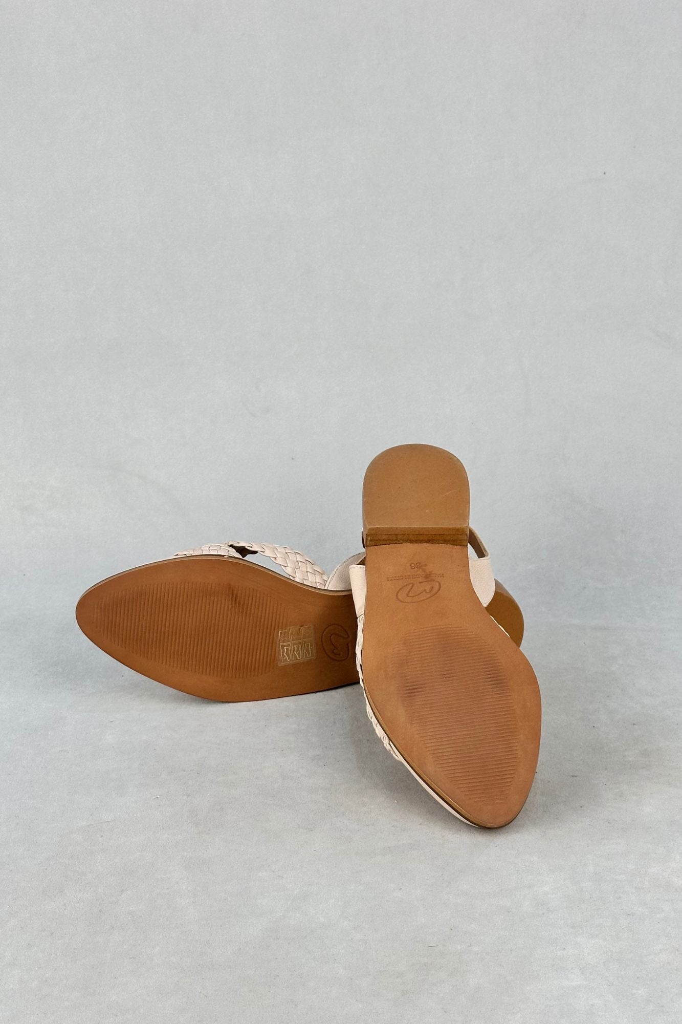 REGINA CREAM SANDAL