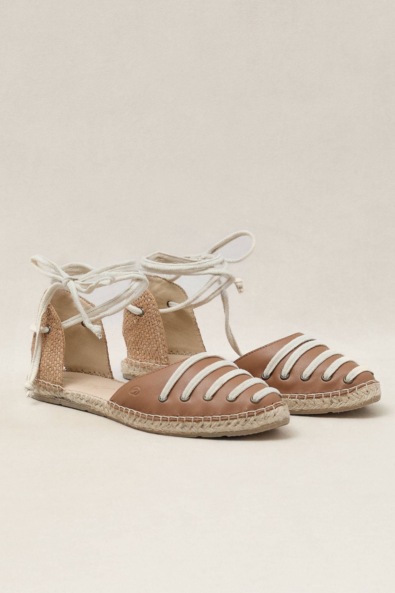 ALPARGATA PARIKIA CARAMELO Y CREMA 1CM