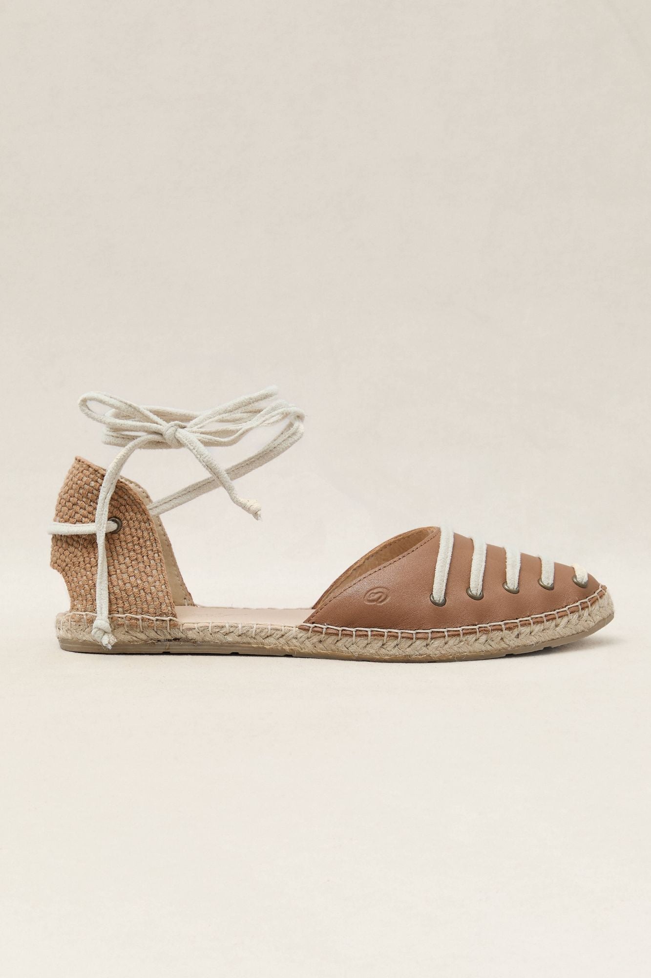 ALPARGATA PARIKIA CARAMELO Y CREMA 1CM