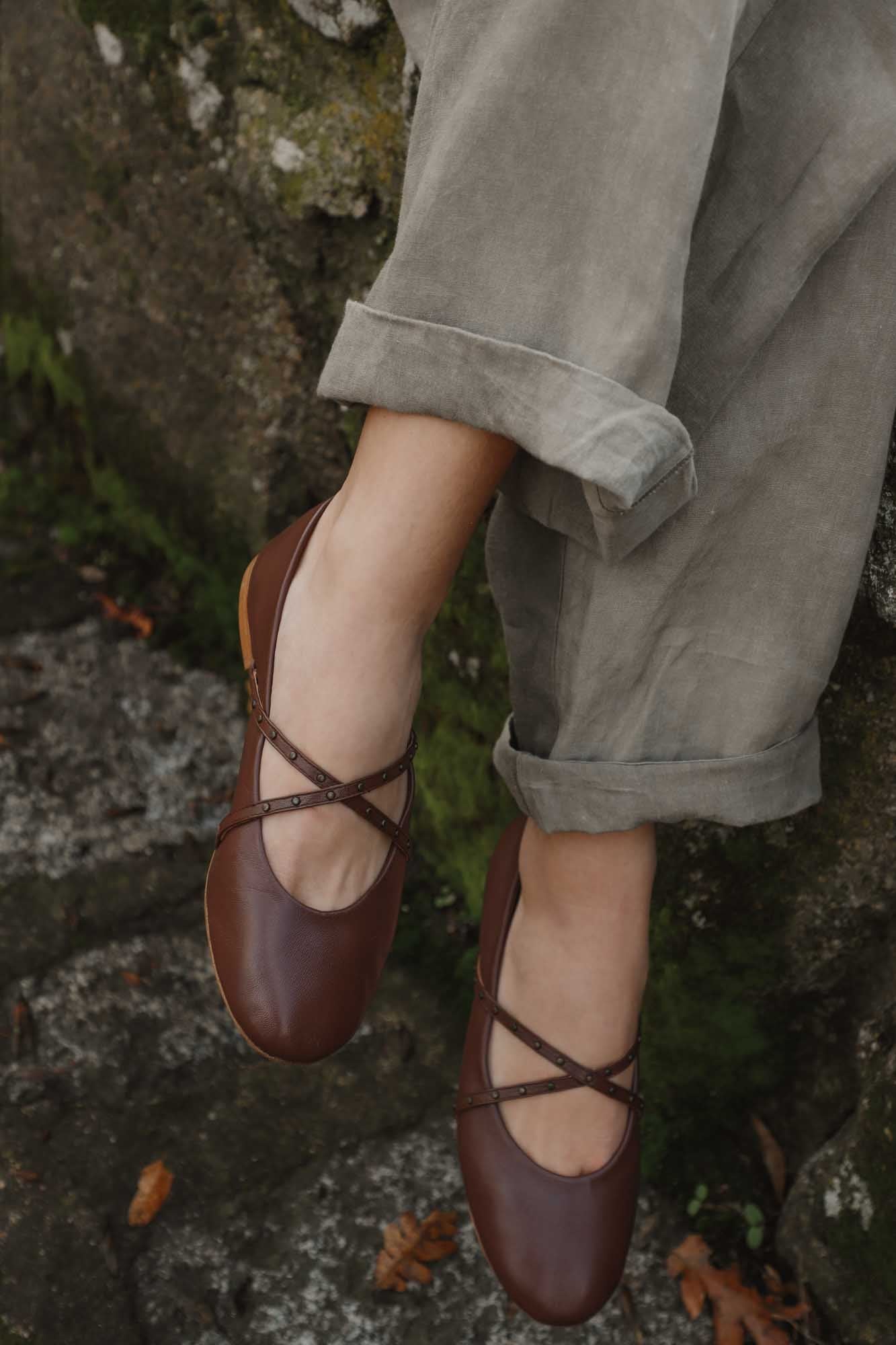 BAILARINA CRUZADA CHOCOLATE 1CM