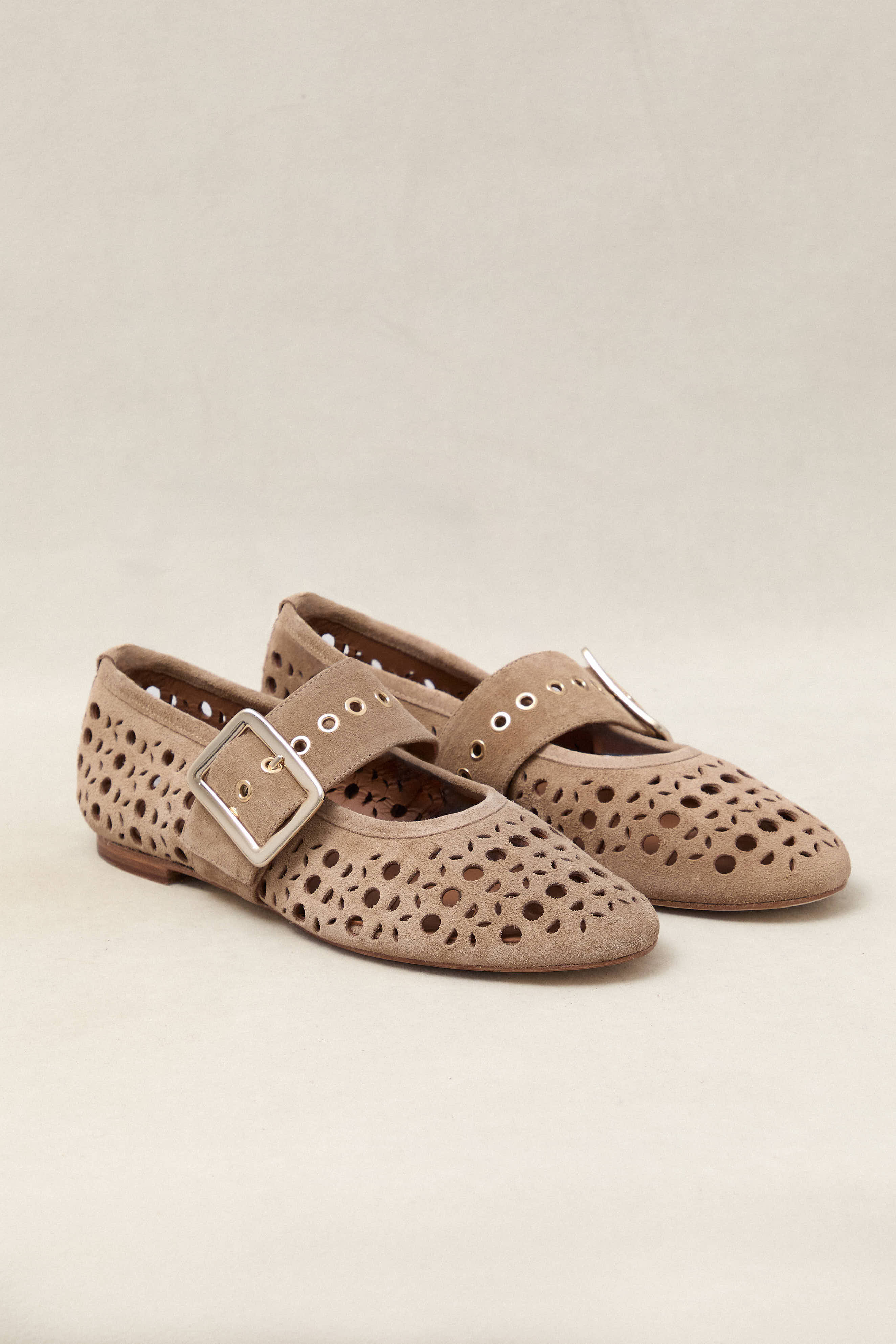 BAILARINA ROCK CALADA SERRAJE