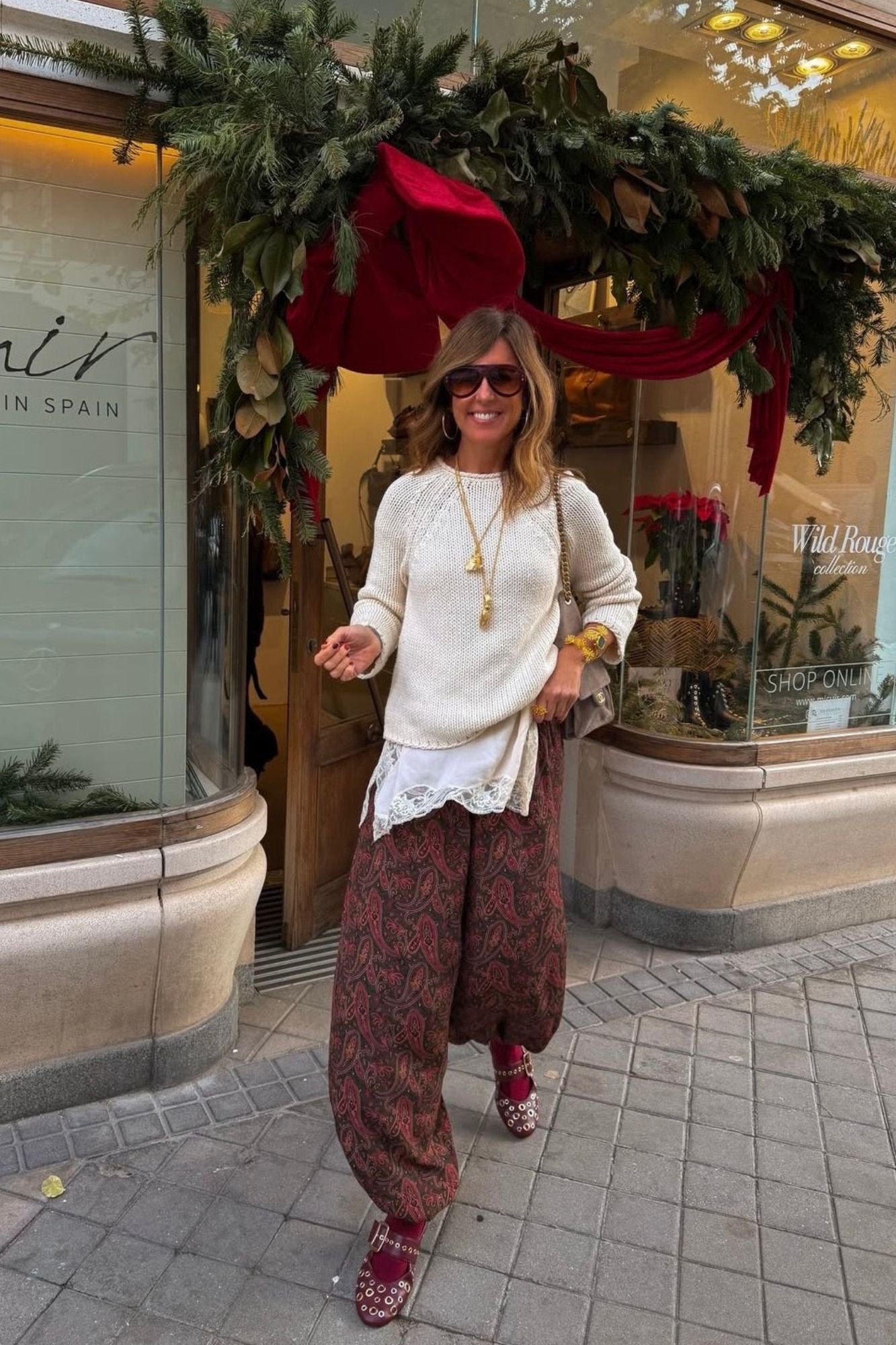 BAILARINA ROCK TACHAS BURDEOS 1CM