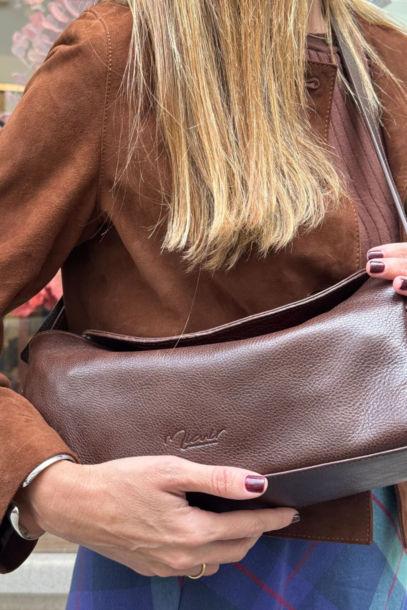 BOLSO BAGUETTE CHOCOLATE