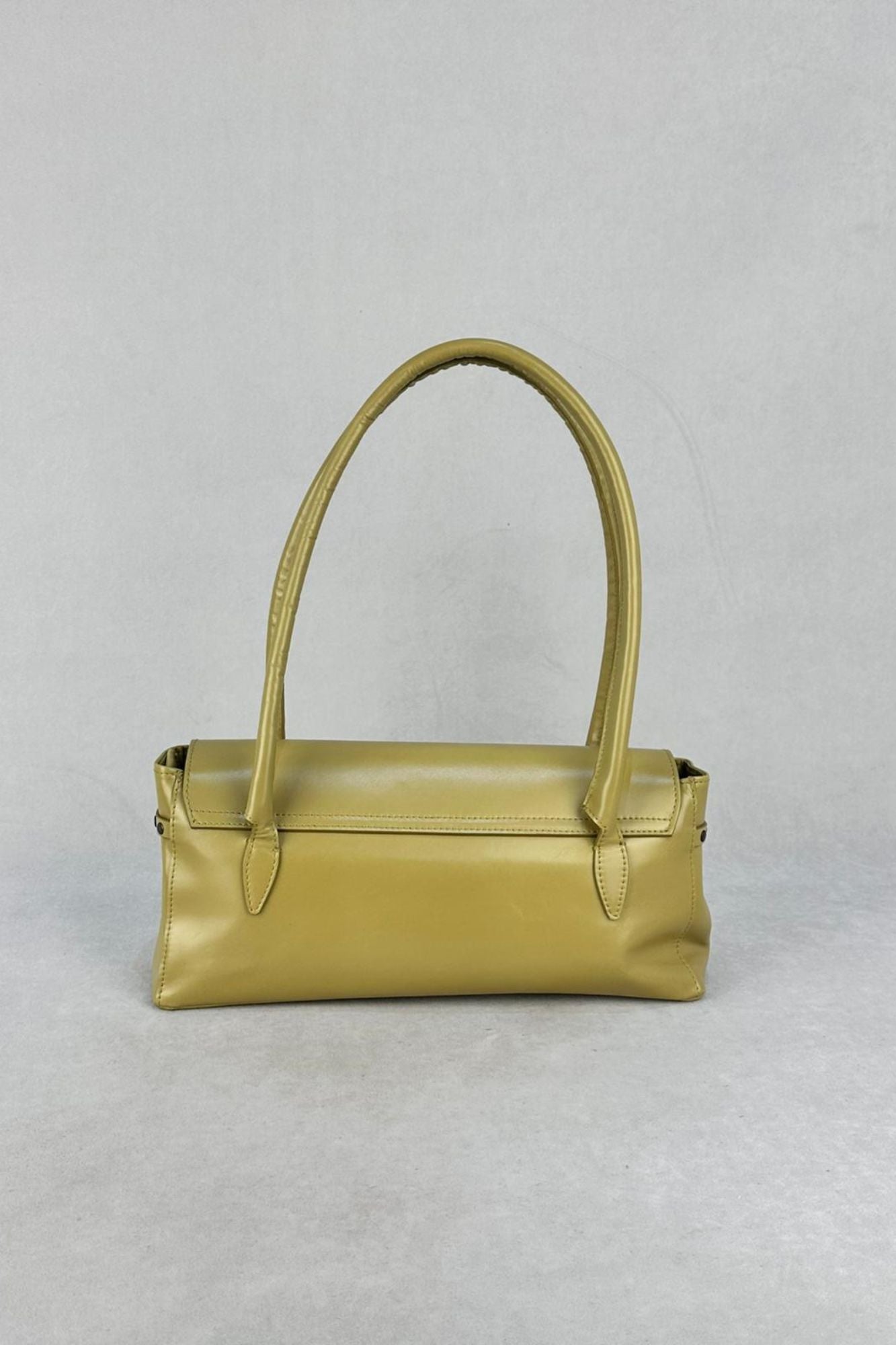 BOLSO BAGUETTE OLIVA