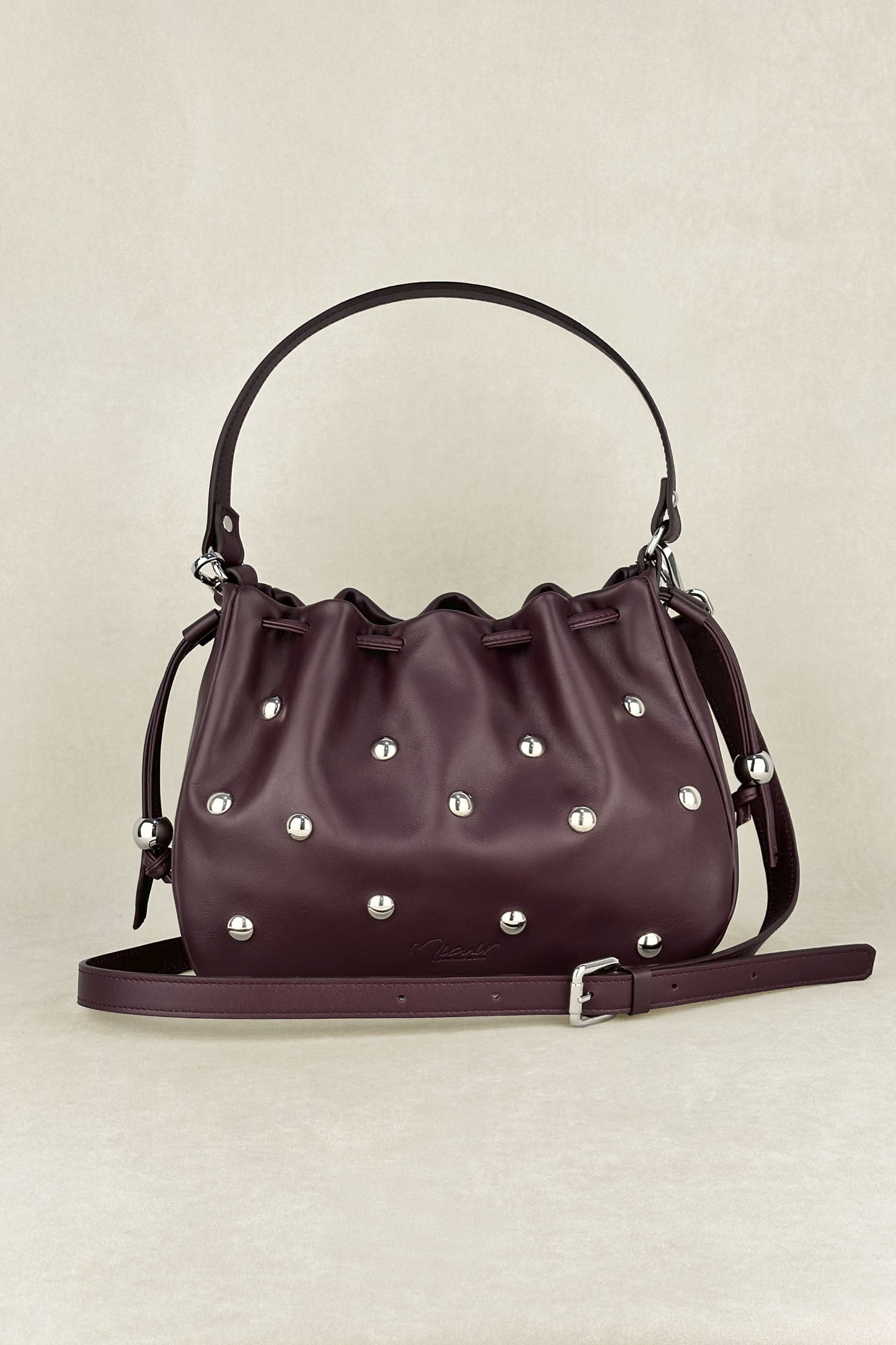 BOLSO BOMBONERA TACHAS BURDEOS