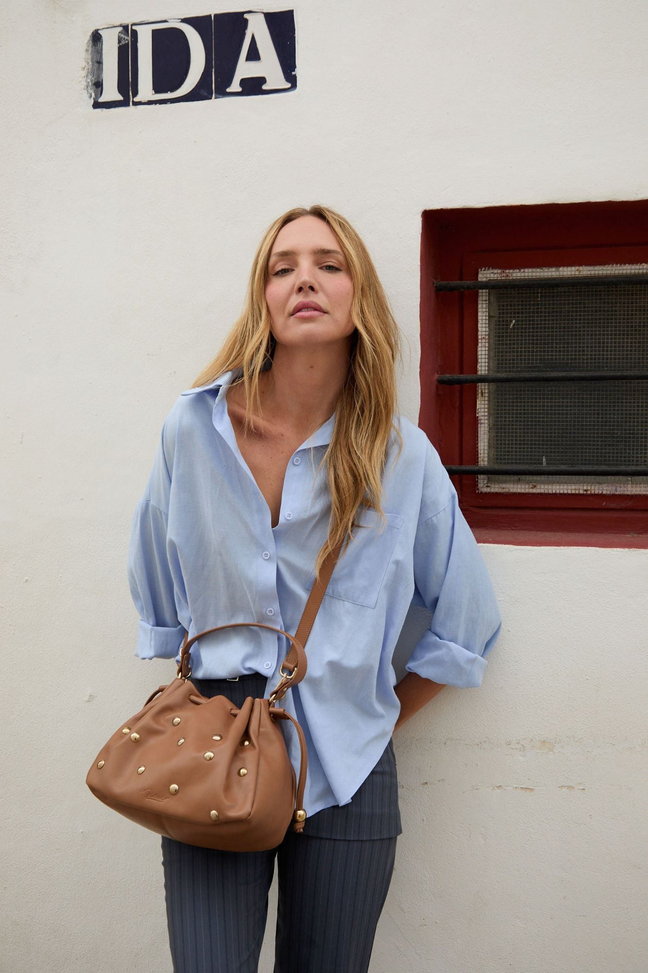 BOLSO BOMBONERA TACHAS CARAMELO