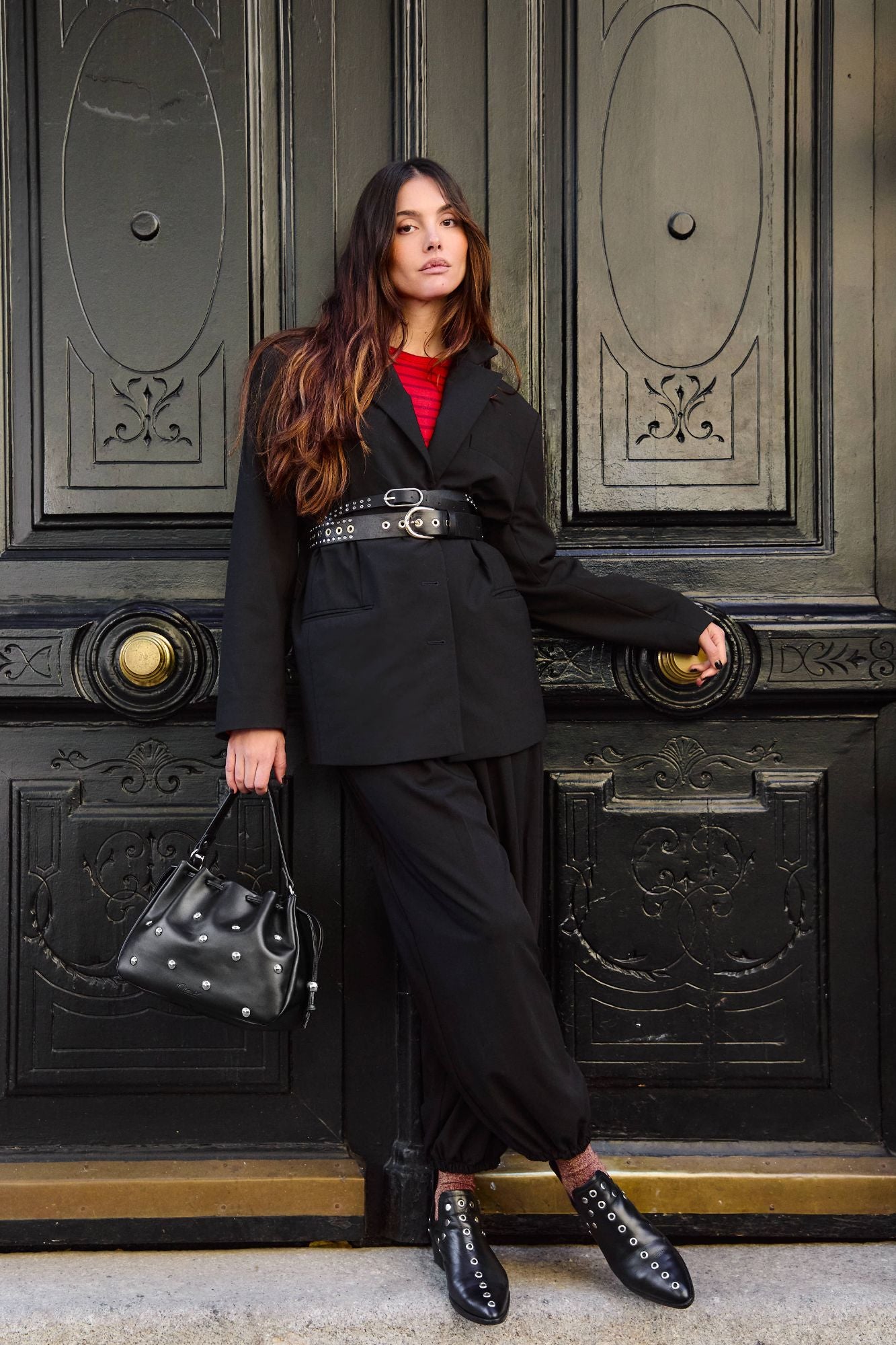 BOLSO BOMBONERA TACHAS NEGRO