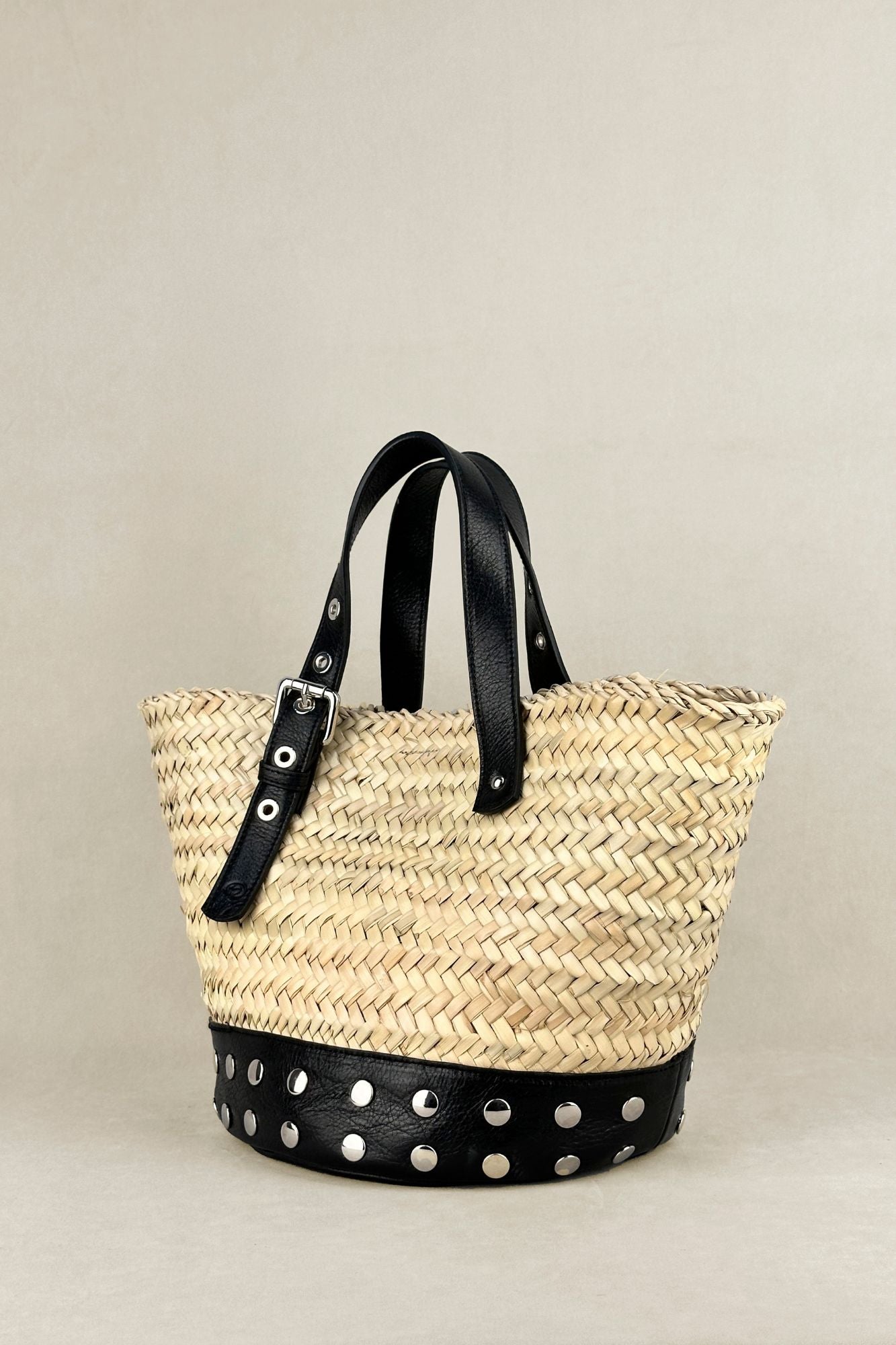 BLACK STUDDED PALM BUCKET BAG