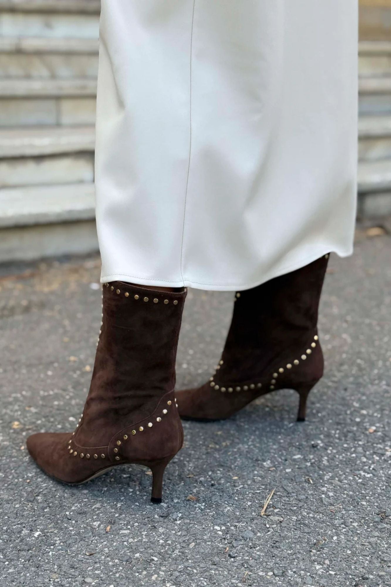 BOTA ANTE TIERRA MARRON 5CM