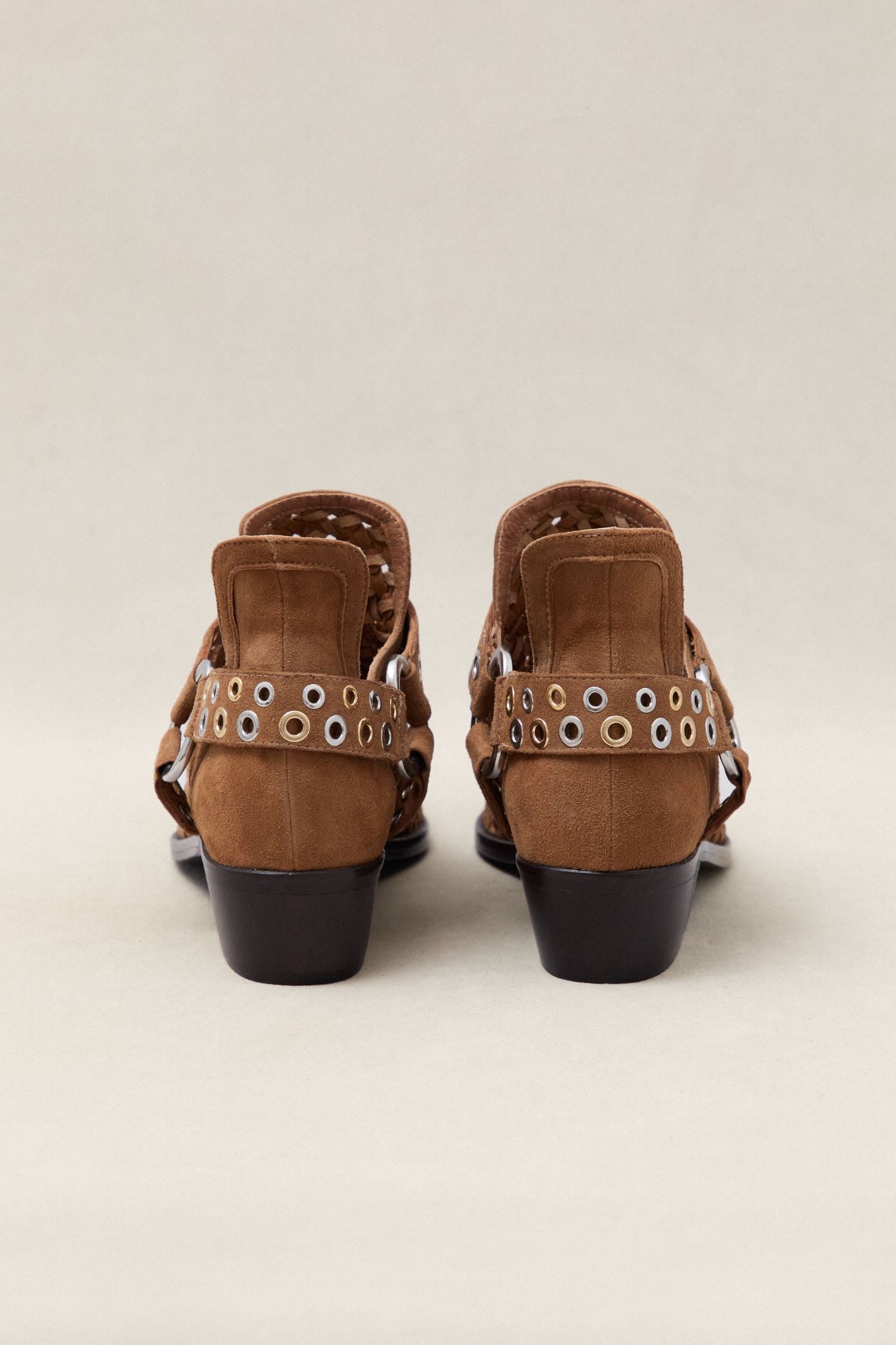 BOTIN ROCK TRENZADO TOSTADO 4CM