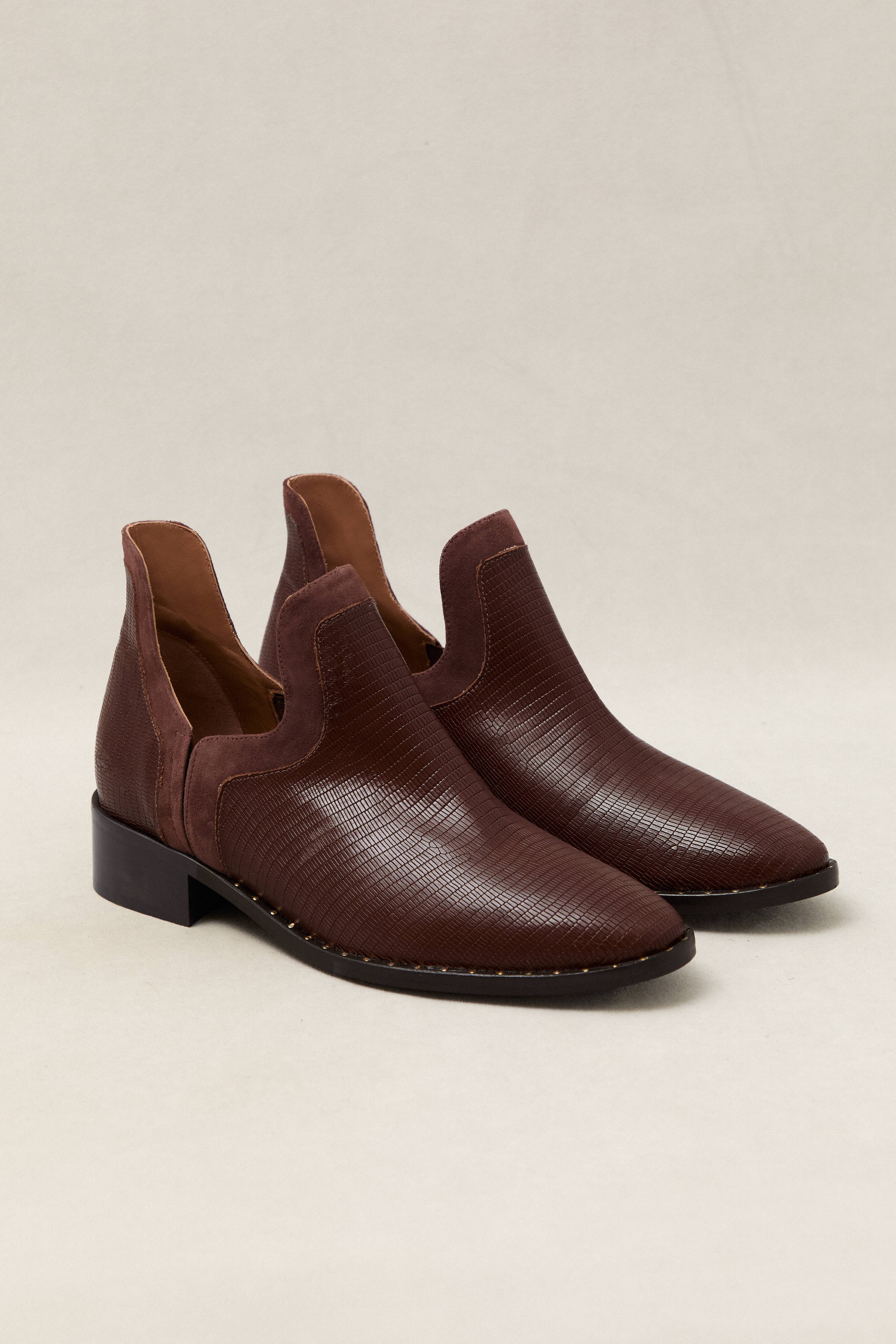 BOTIN SABELA TEJUS CARAMELO 4CM