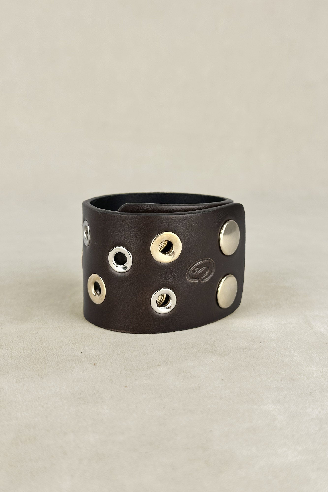 CHOCOLATE PUNKY BRACELET