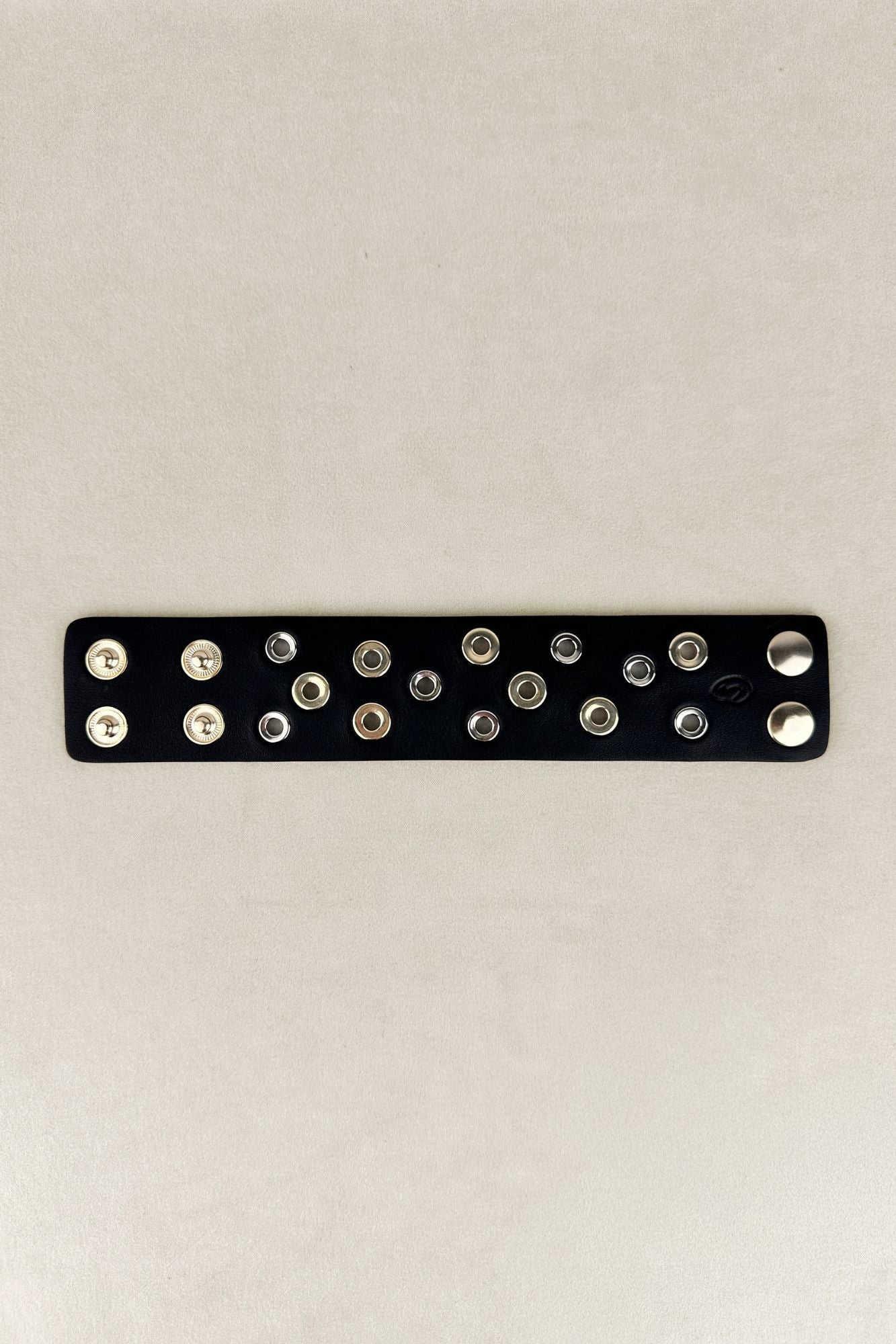BLACK PUNKY BRACELET